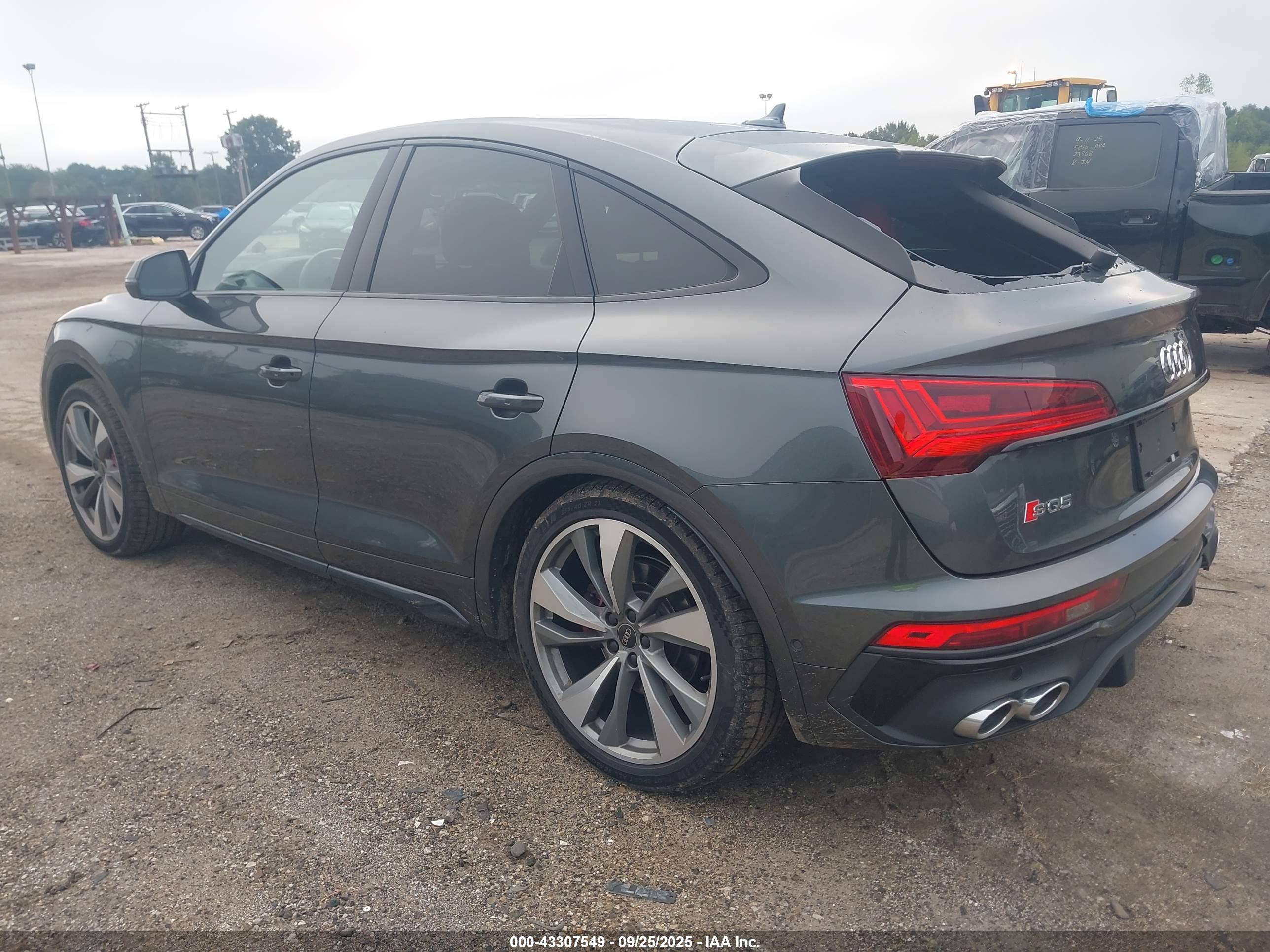 AUDI SQ5 image 3
