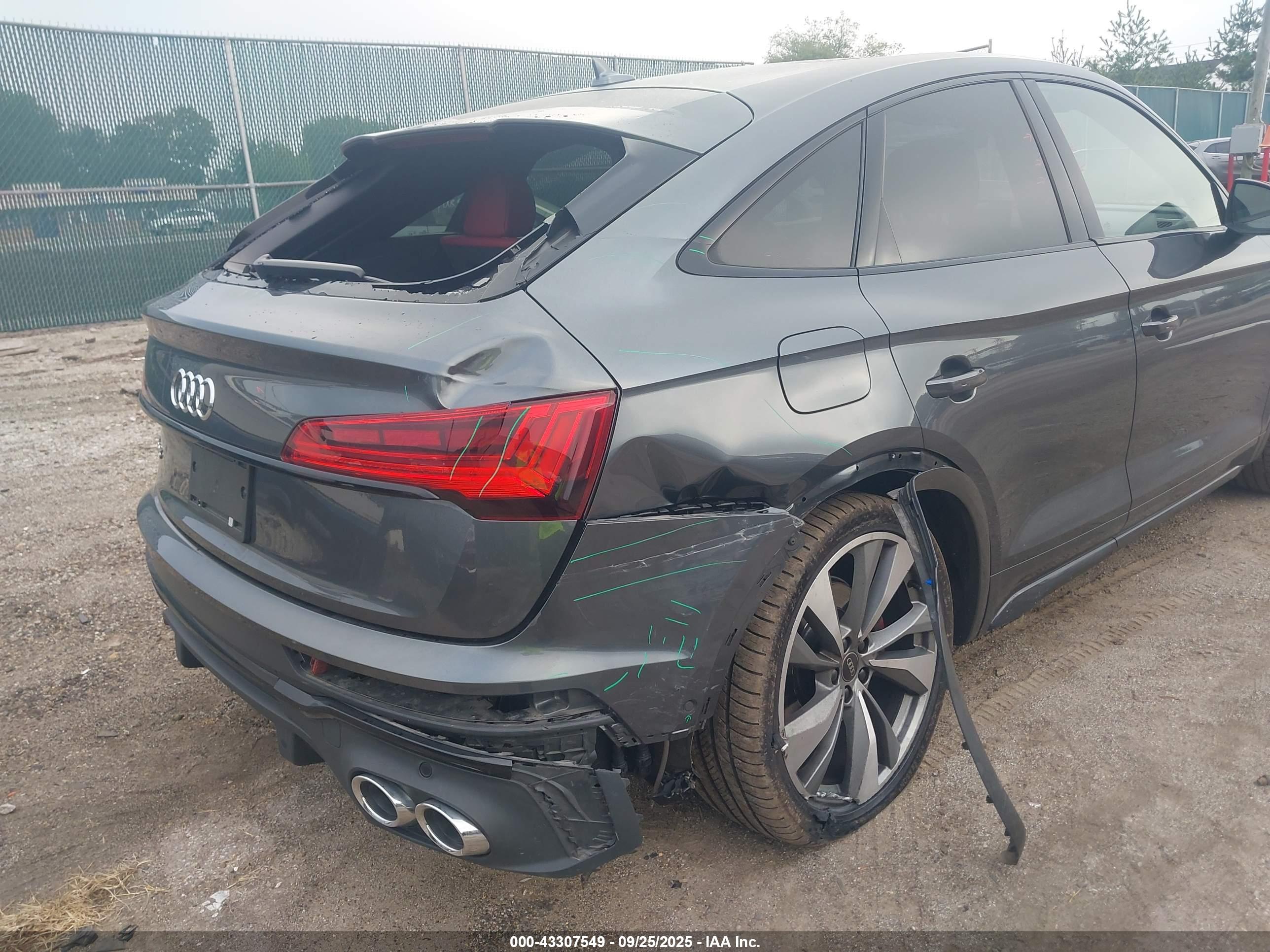 AUDI SQ5 image 6