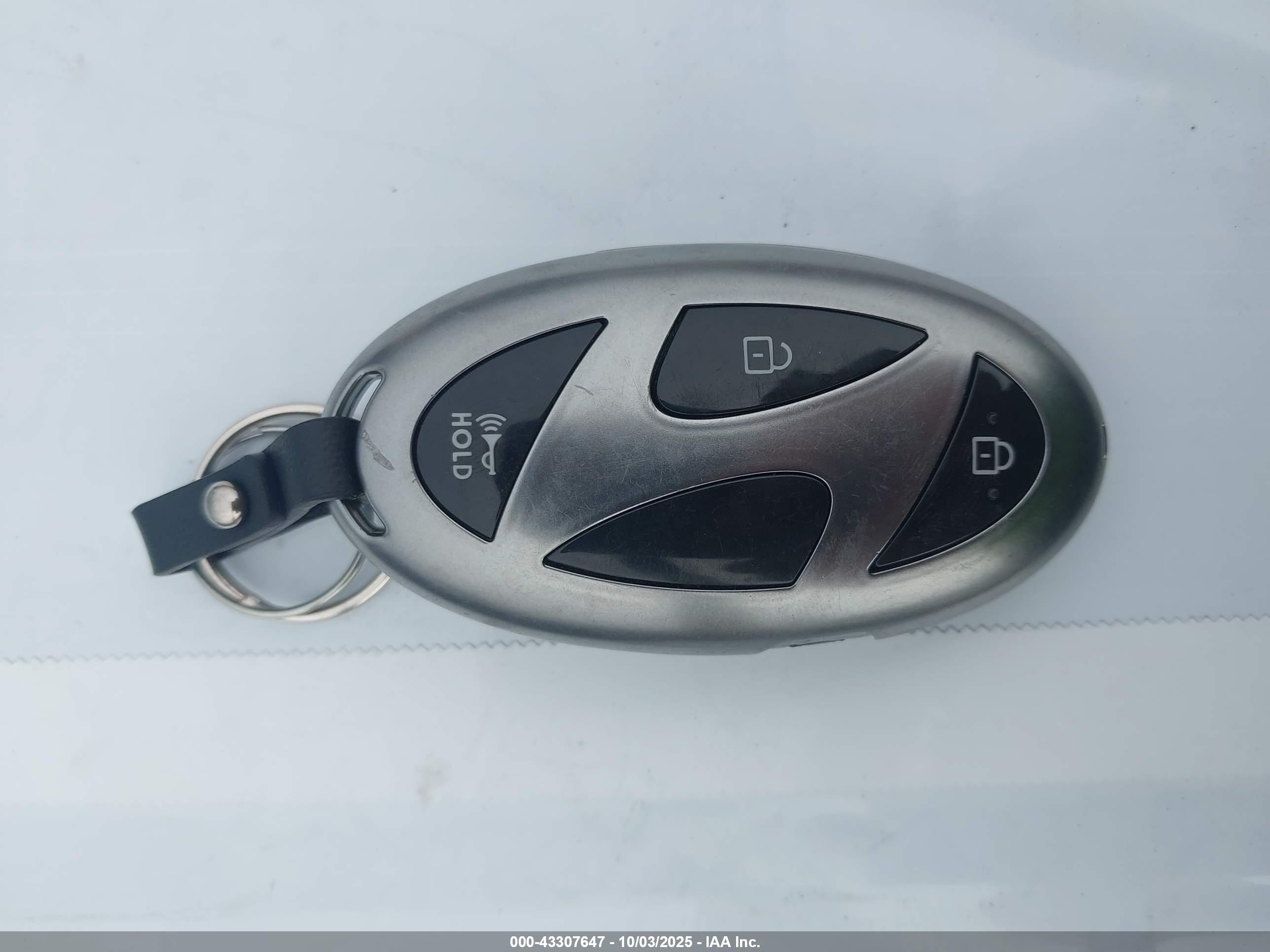 HYUNDAI SONATA image 11