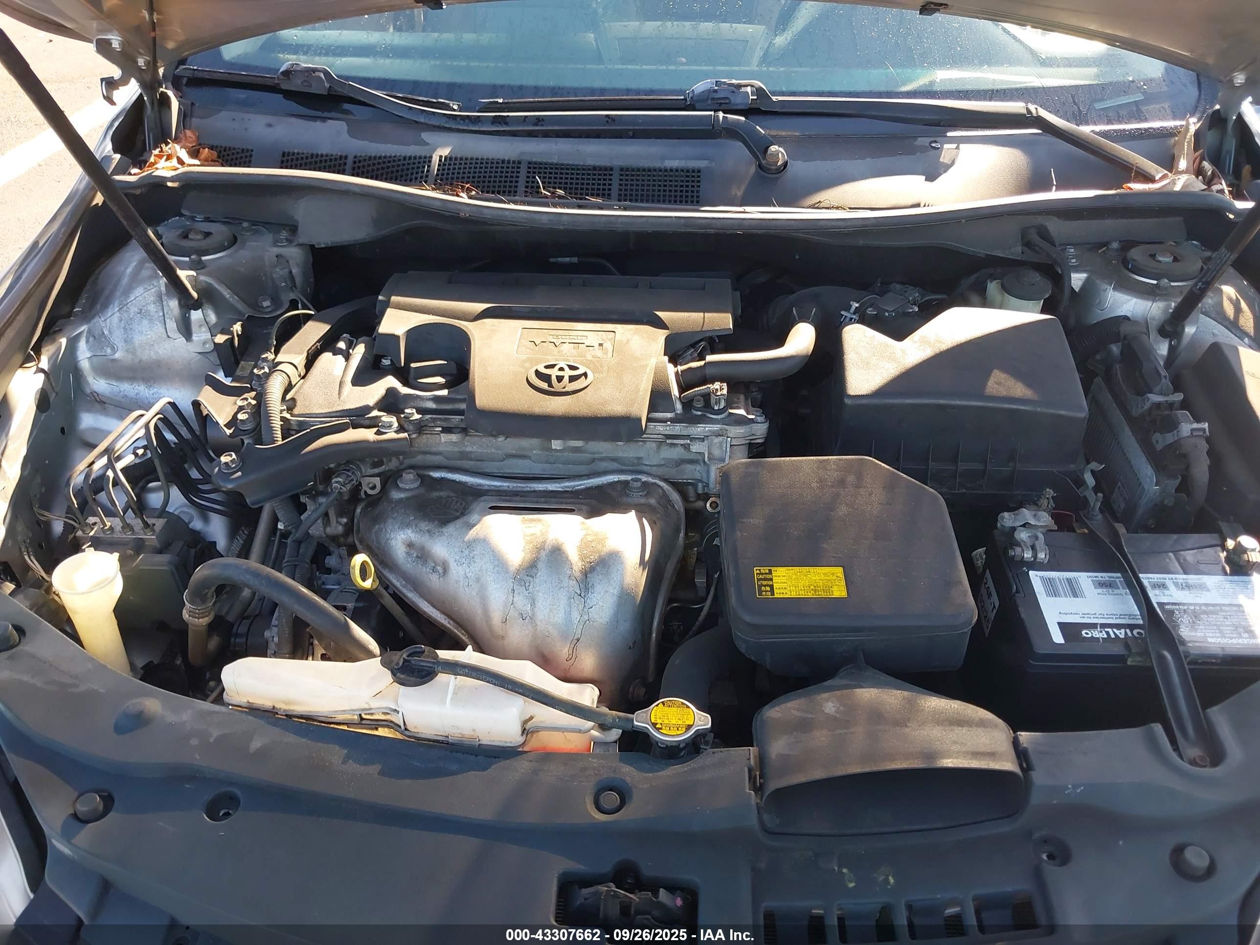 TOYOTA CAMRY image 10