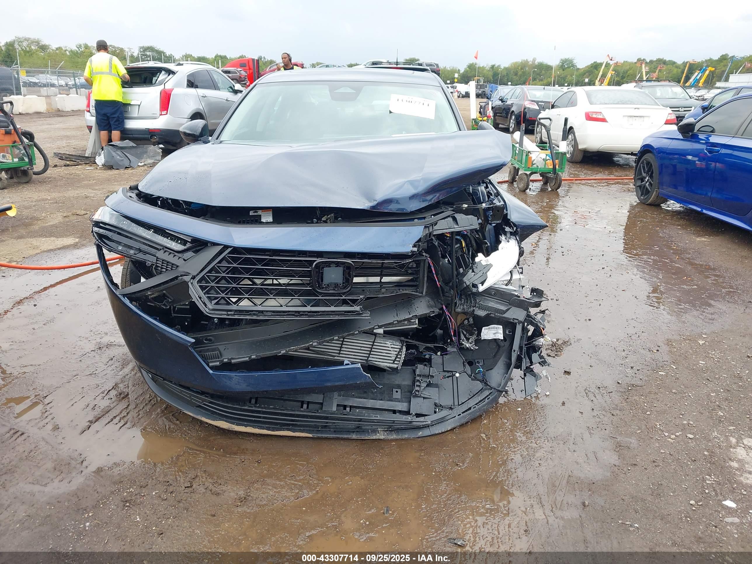 HONDA ACCORD image 6
