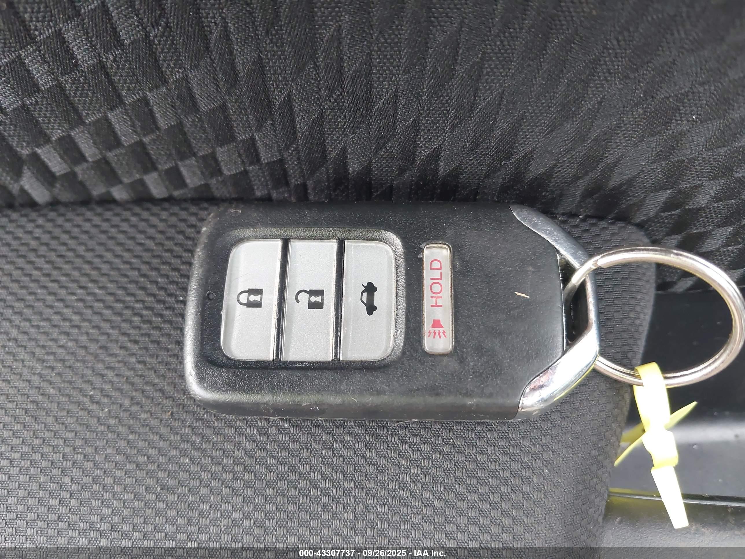 HONDA CIVIC image 11