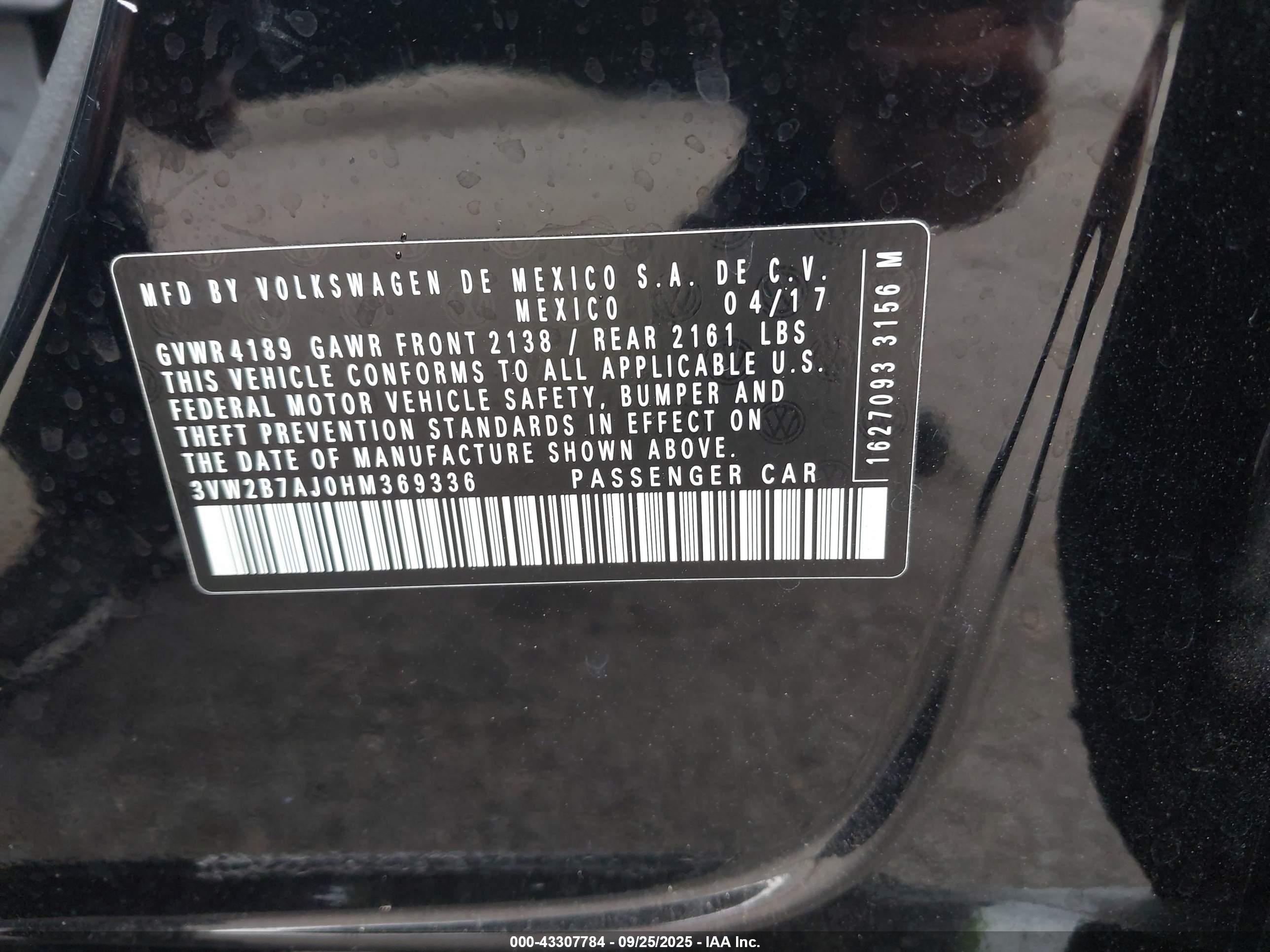 VOLKSWAGEN JETTA image 9
