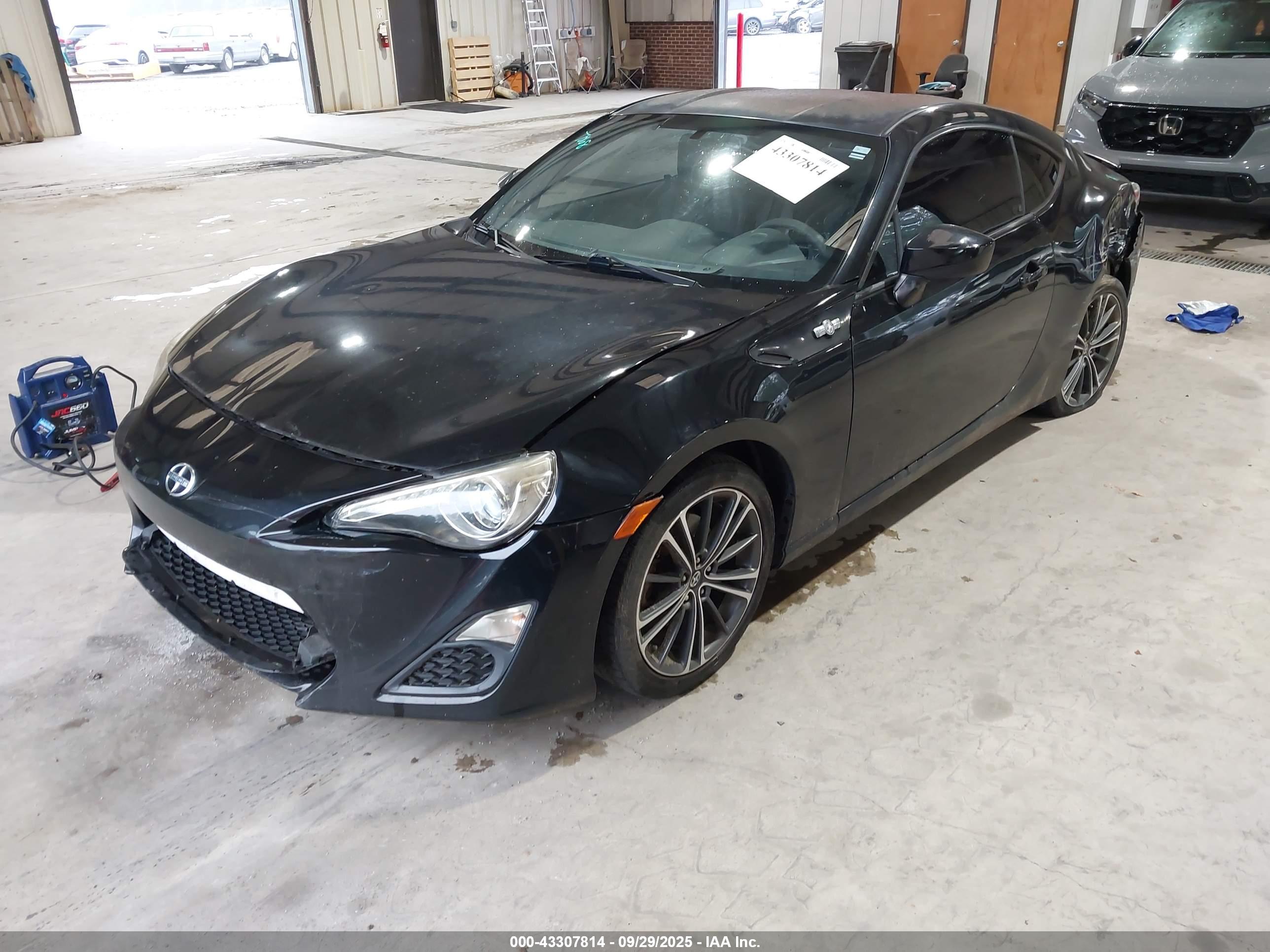 SCION FR-S image 2