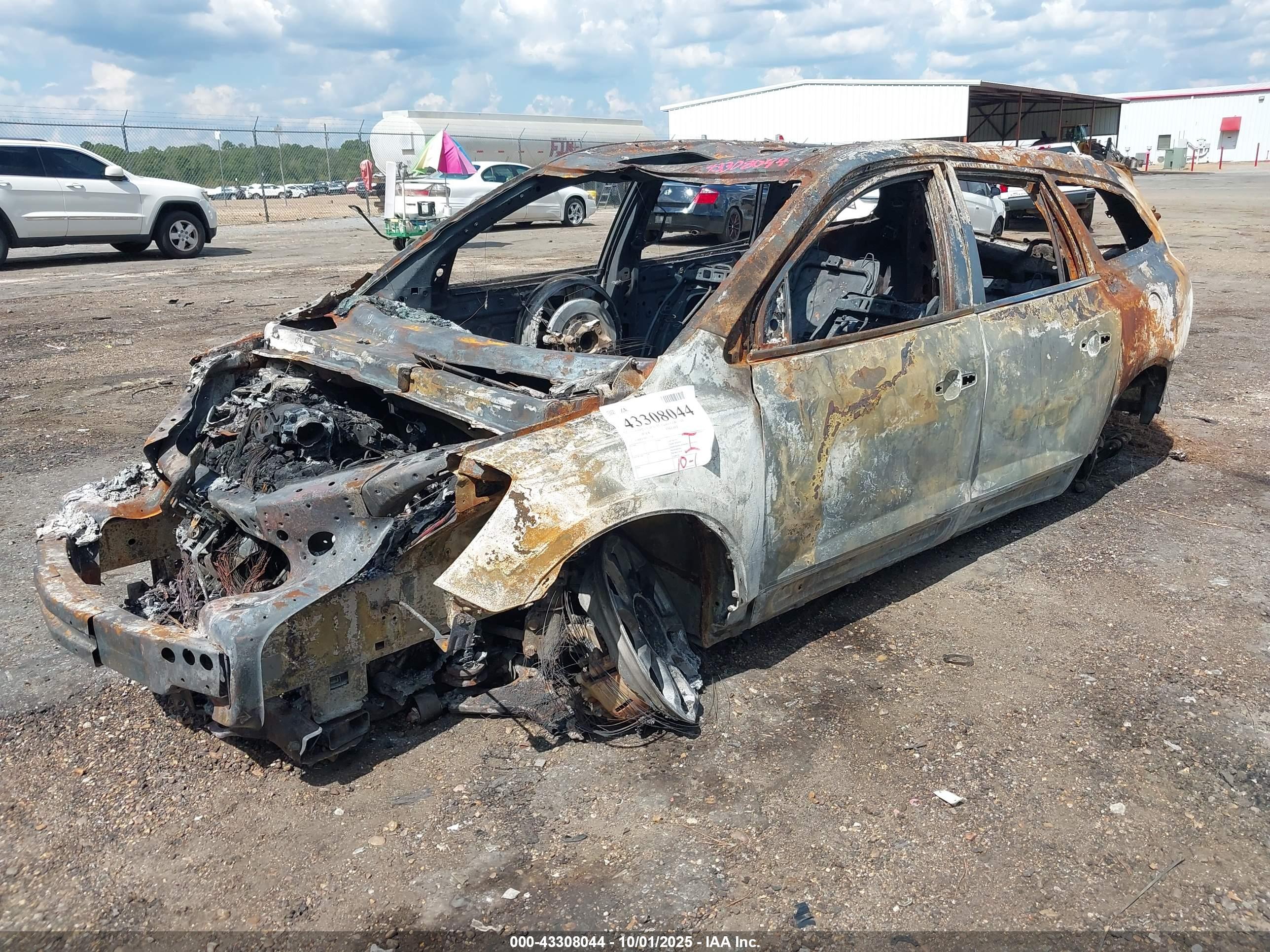 BUICK ENCLAVE image 2