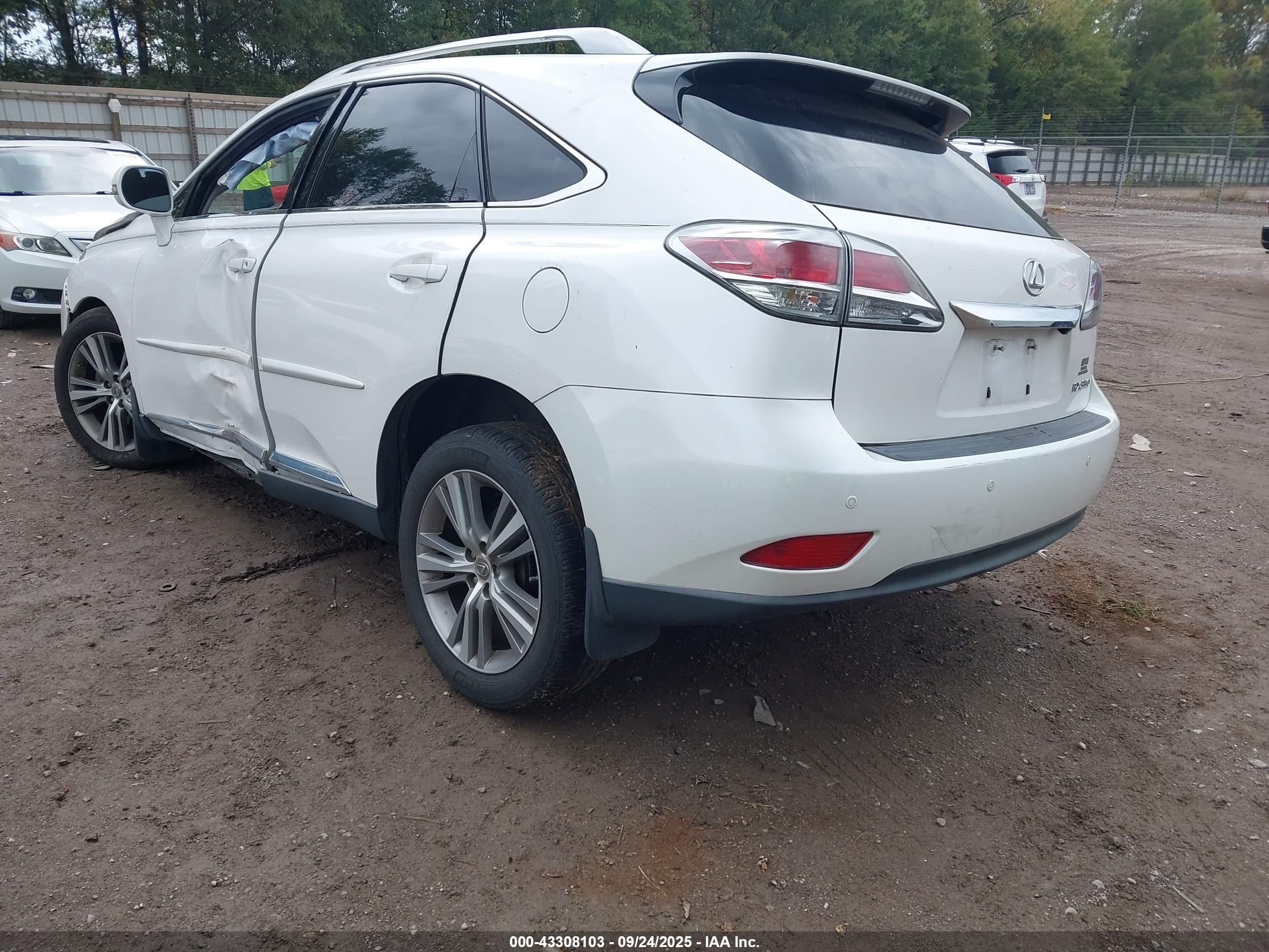 LEXUS RX image 3
