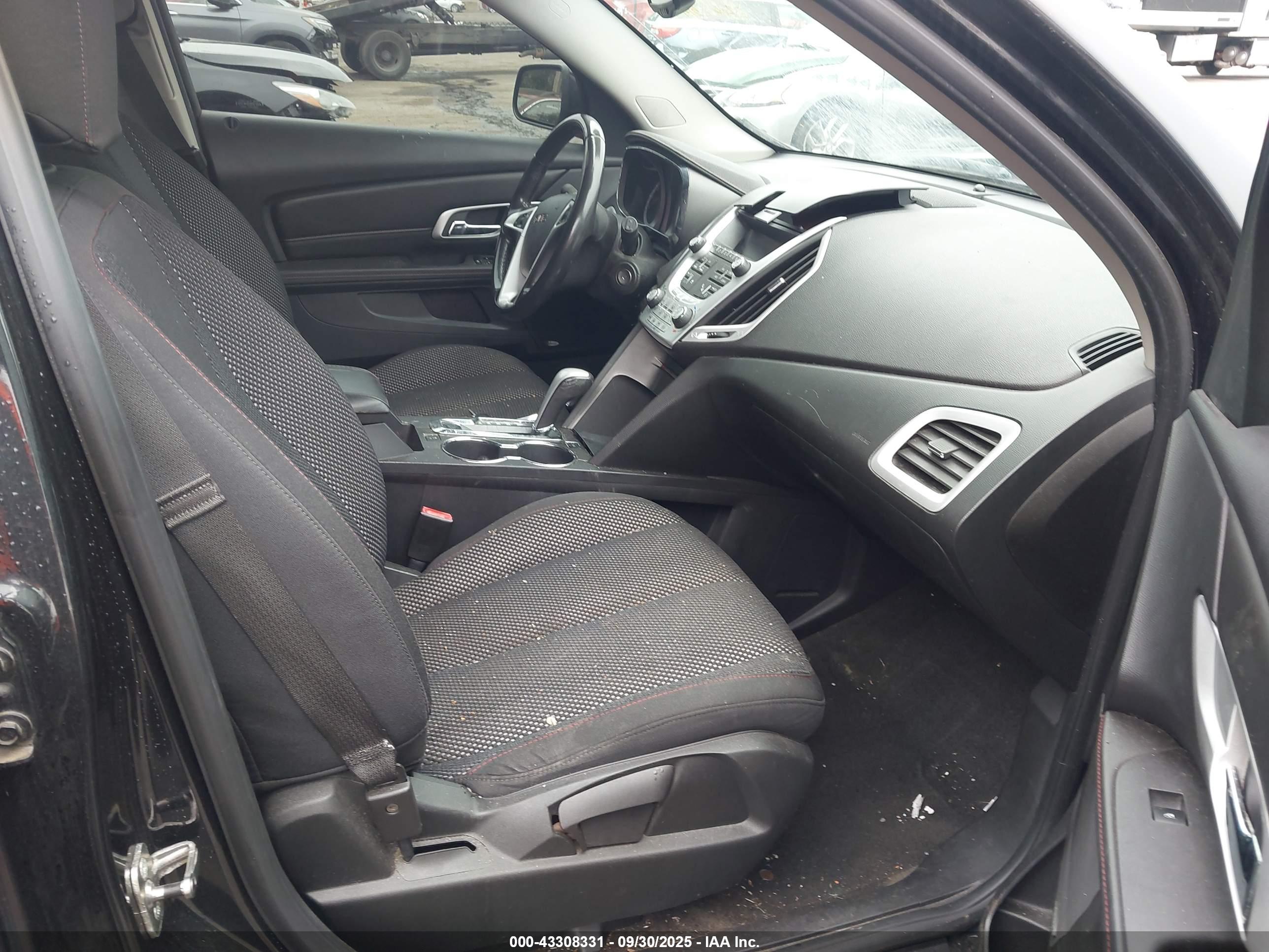 GMC TERRAIN image 5