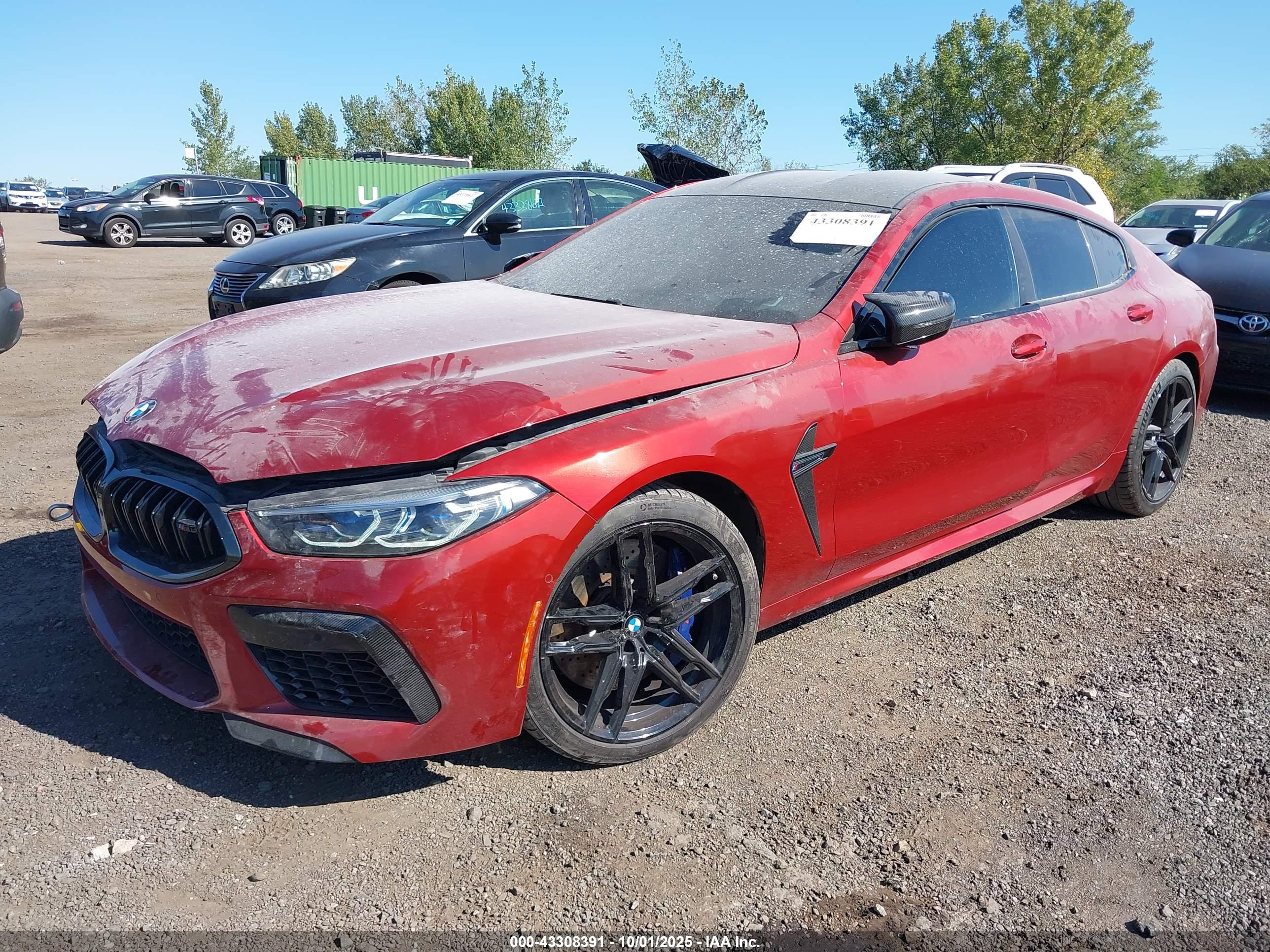 BMW M8 image 2