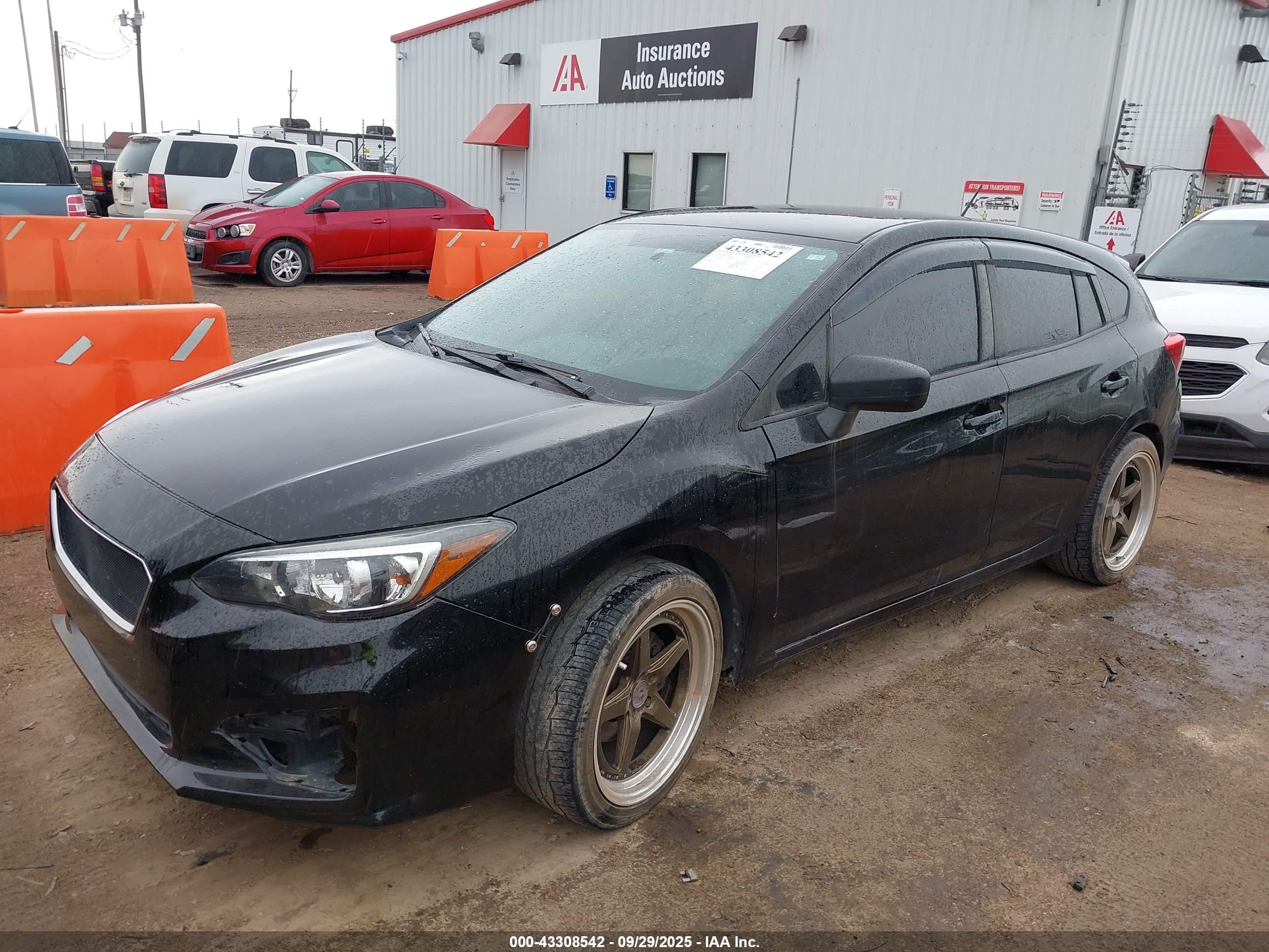 SUBARU IMPREZA image 2
