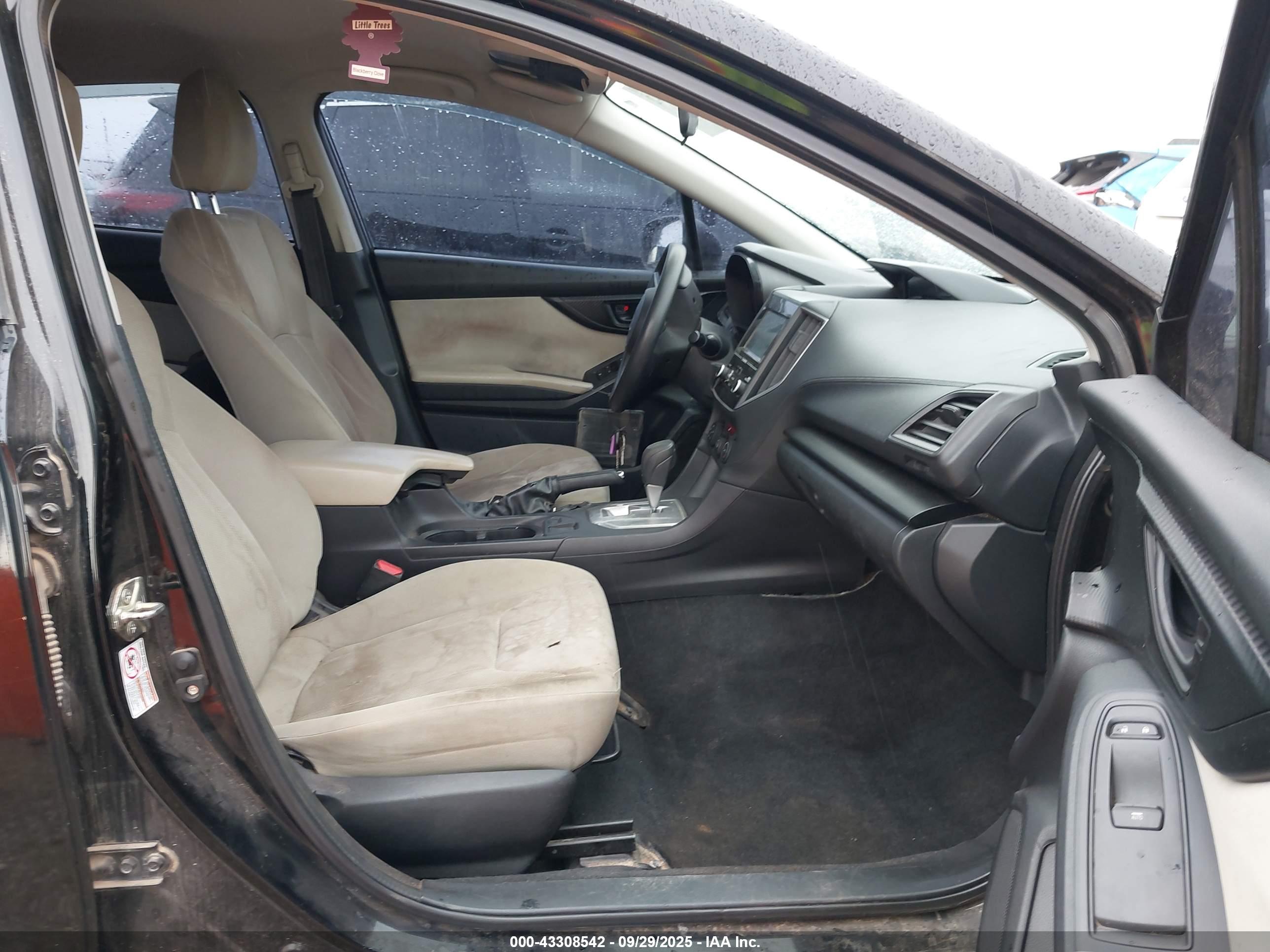 SUBARU IMPREZA image 5