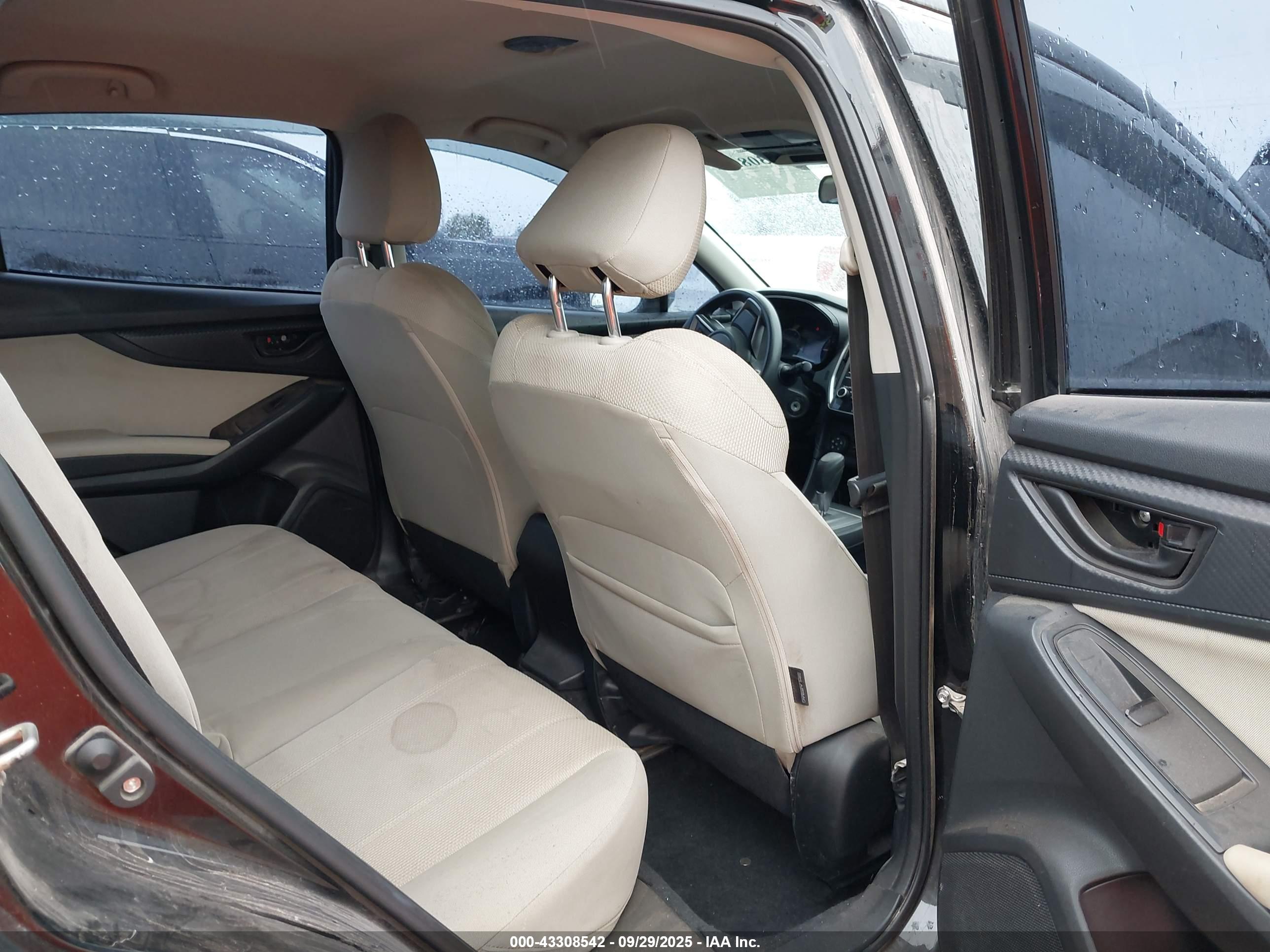 SUBARU IMPREZA image 8