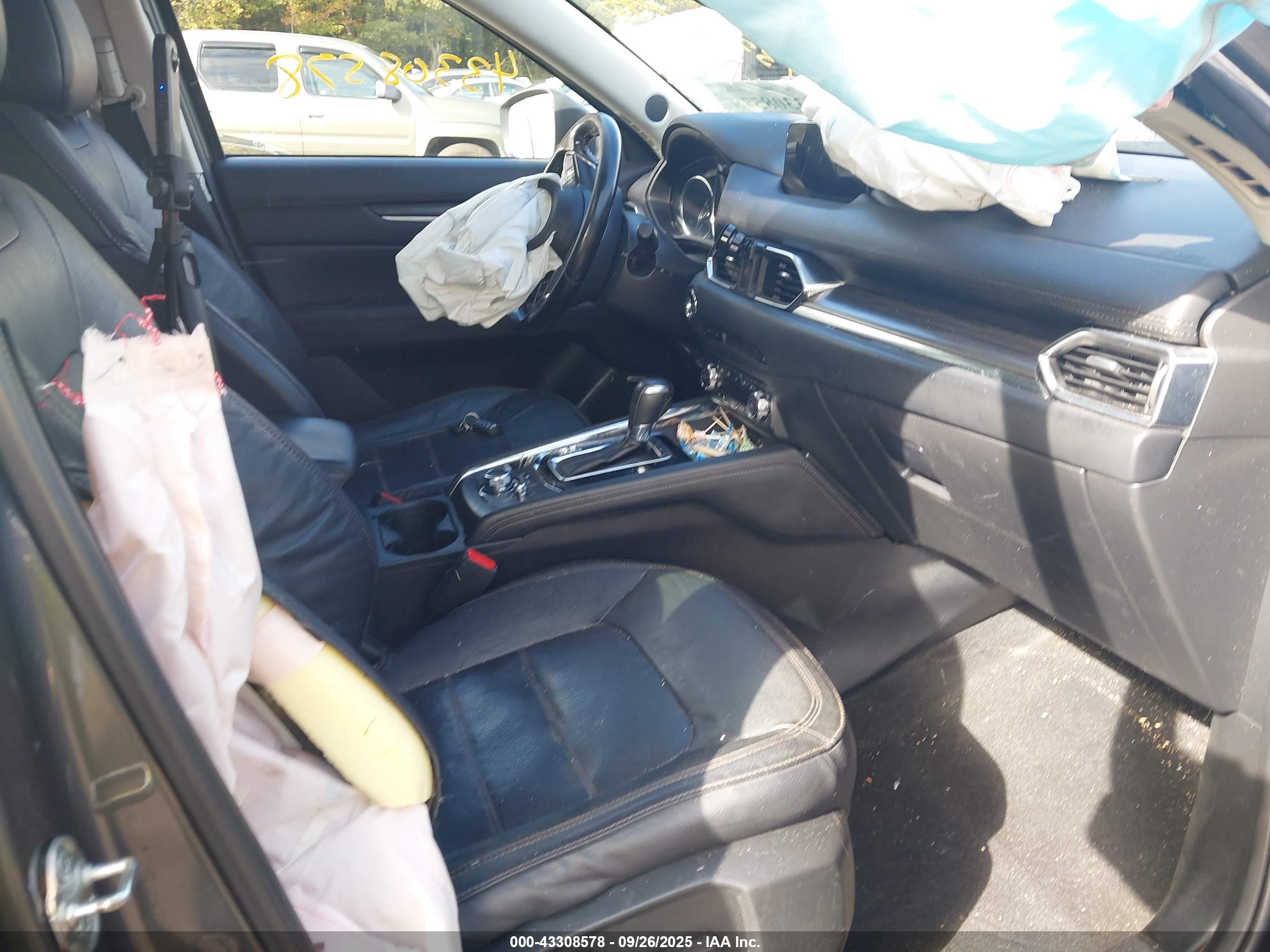 MAZDA CX-5 image 5