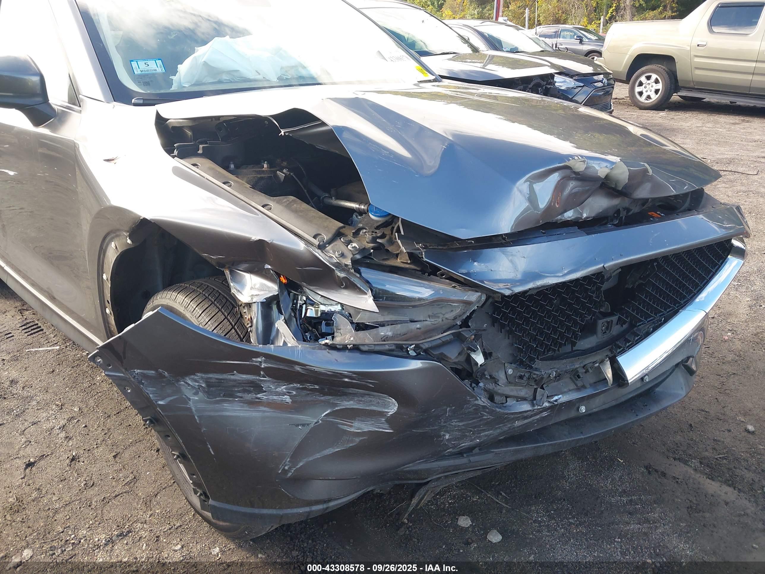MAZDA CX-5 image 6