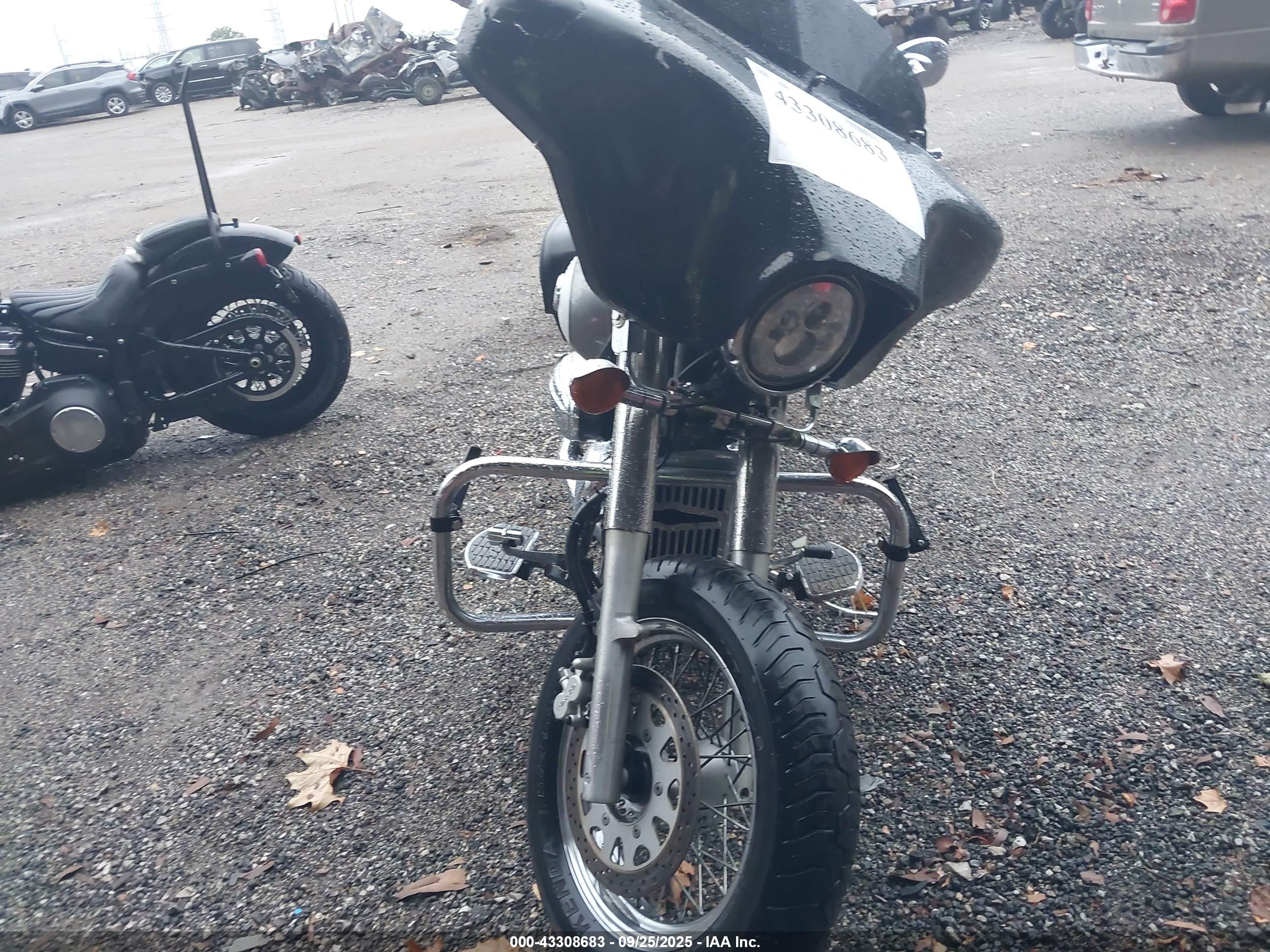 SUZUKI VL800 image 5