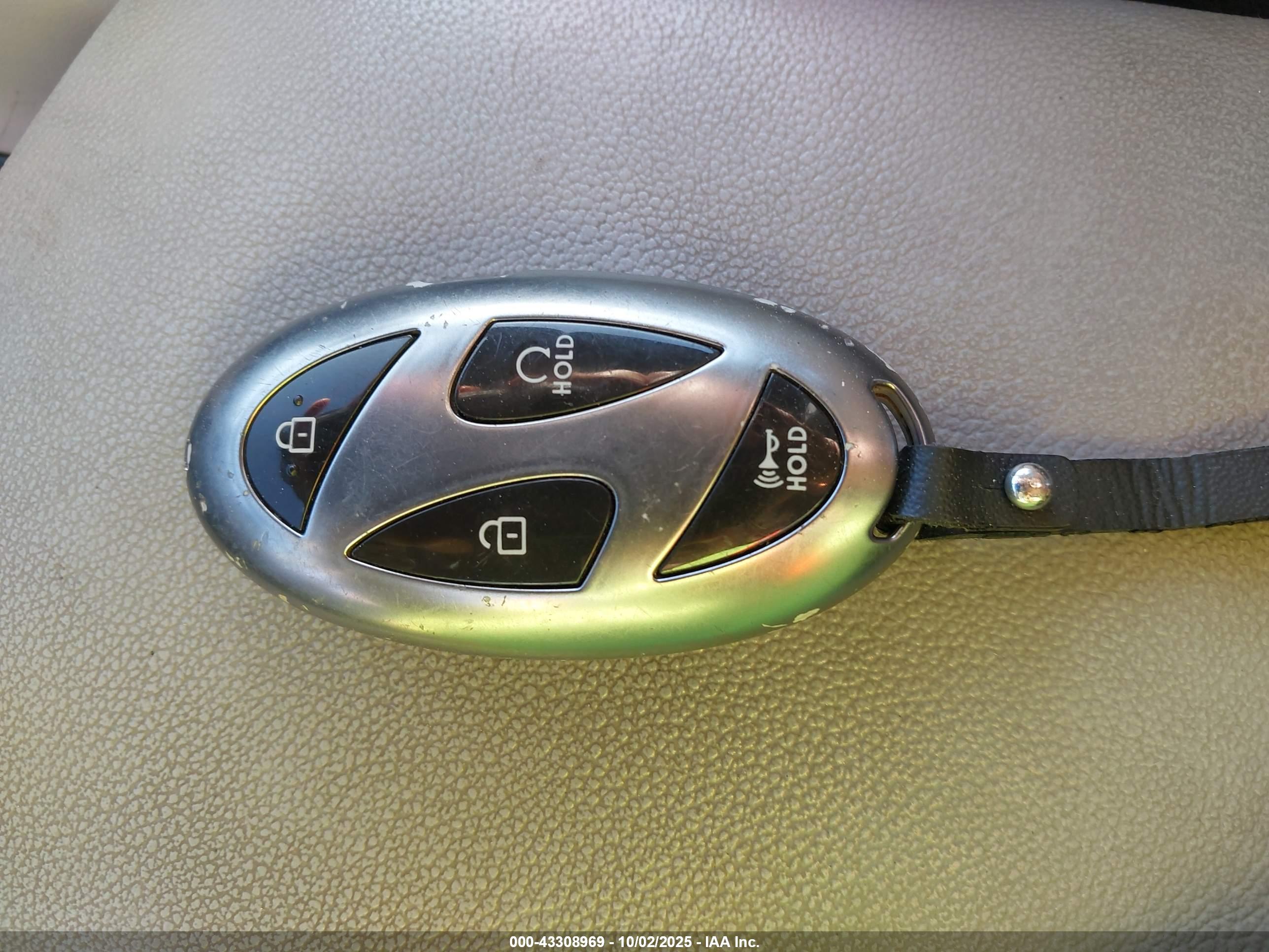 HYUNDAI ELANTRA image 11