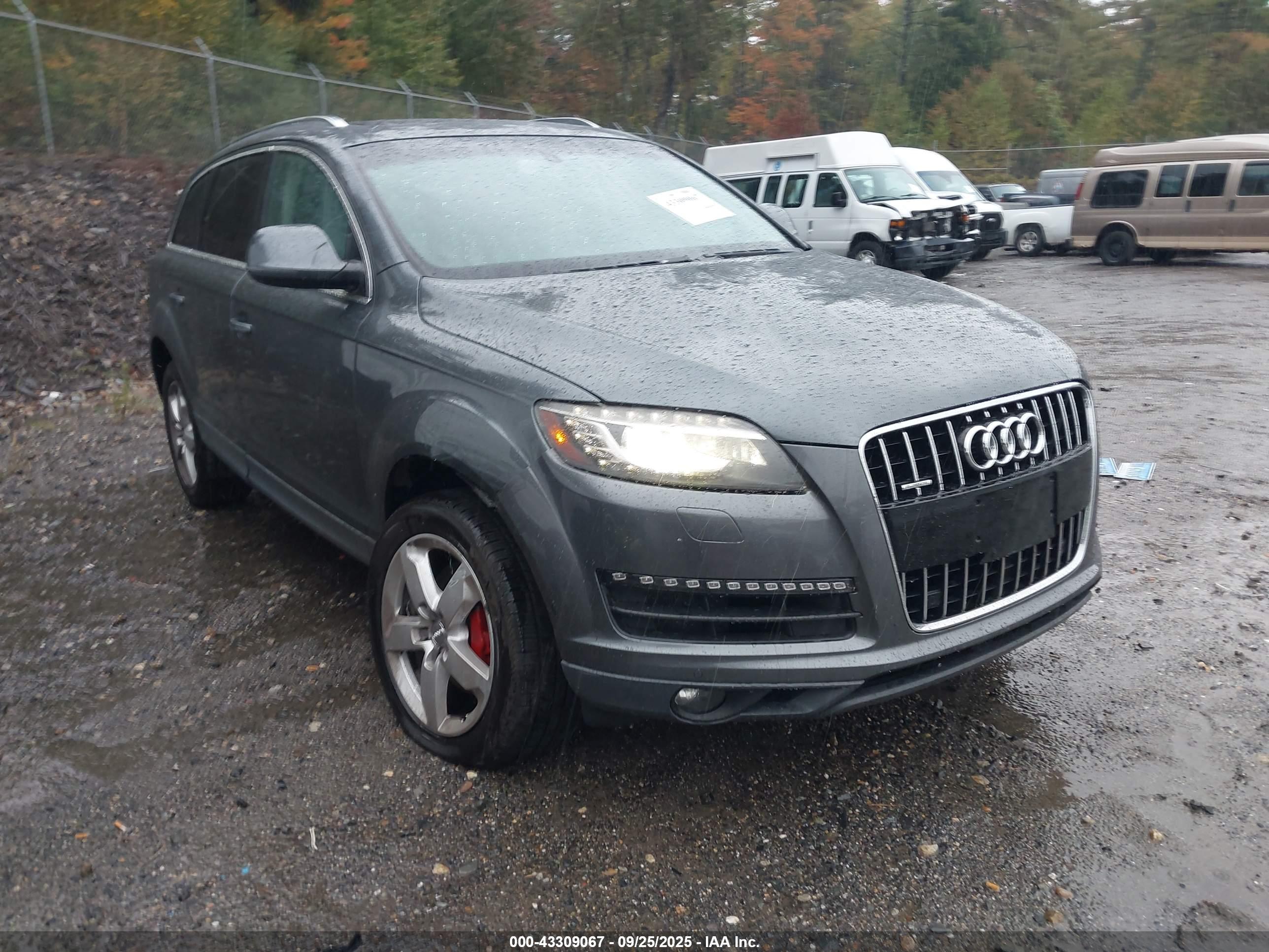 AUDI Q7 image 6