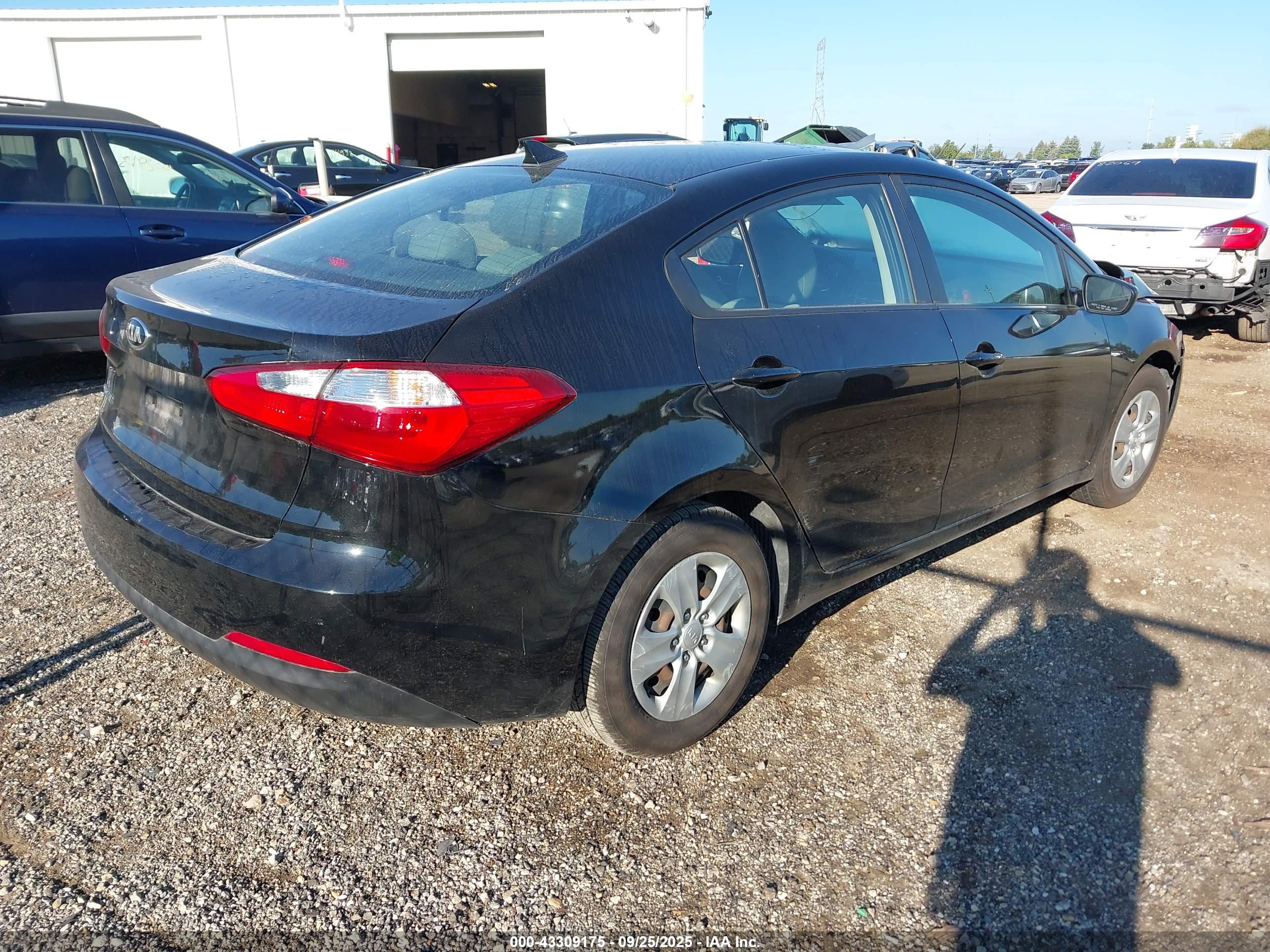 KIA FORTE image 4