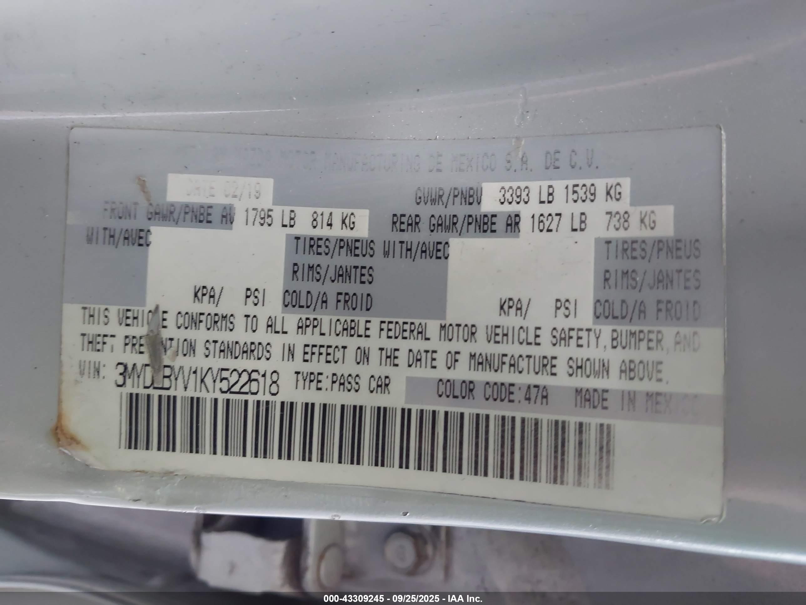 TOYOTA YARIS image 9