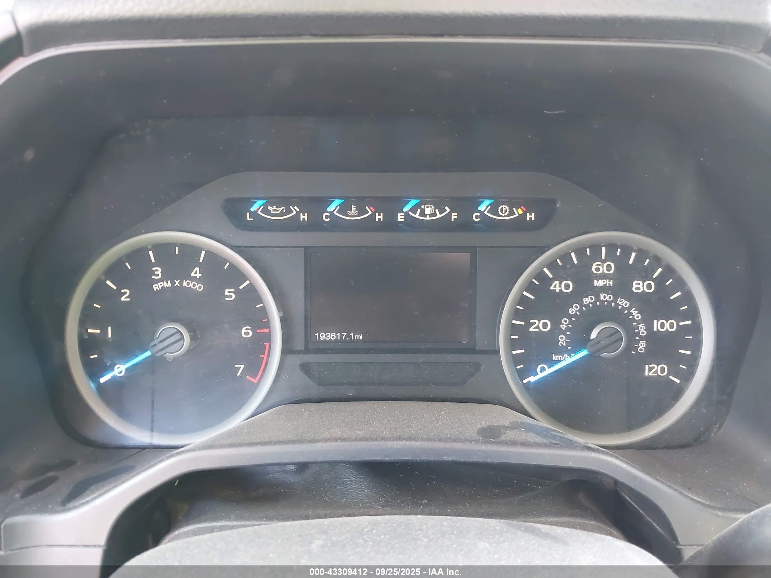 FORD F-150 image 7