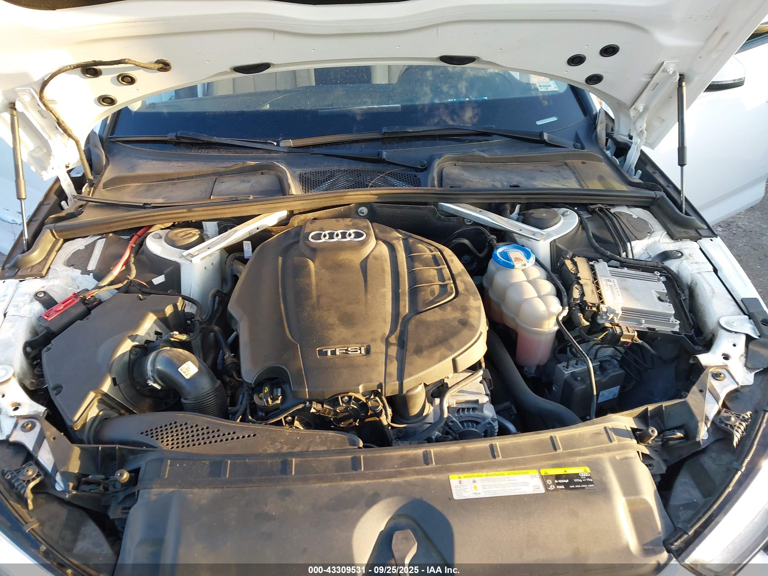 AUDI A4 image 10