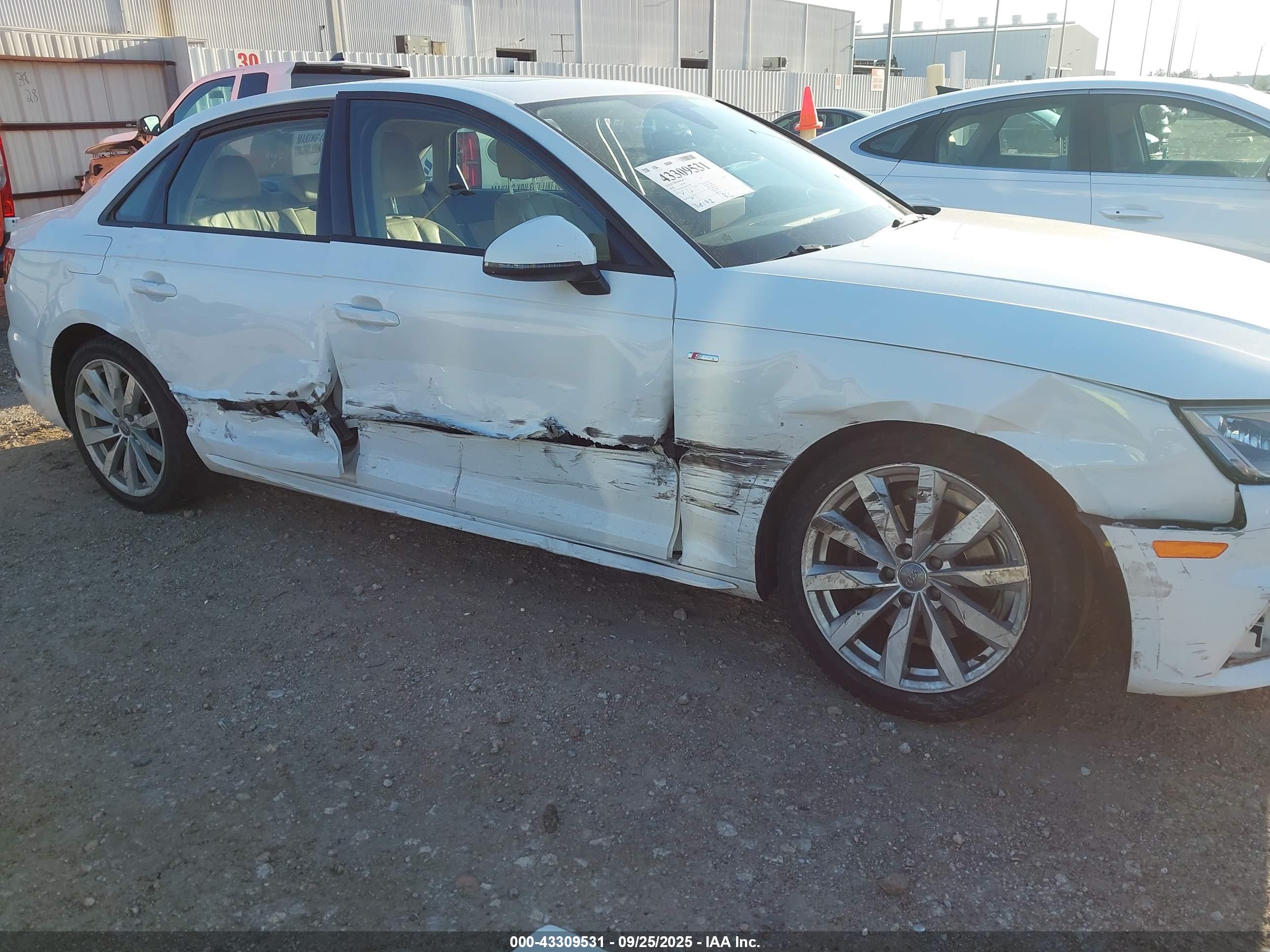 AUDI A4 image 6