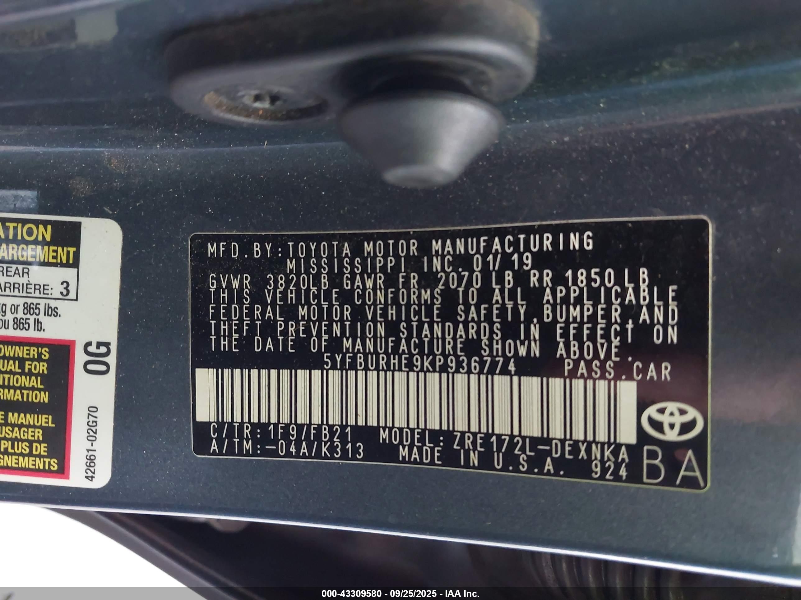 TOYOTA COROLLA image 9