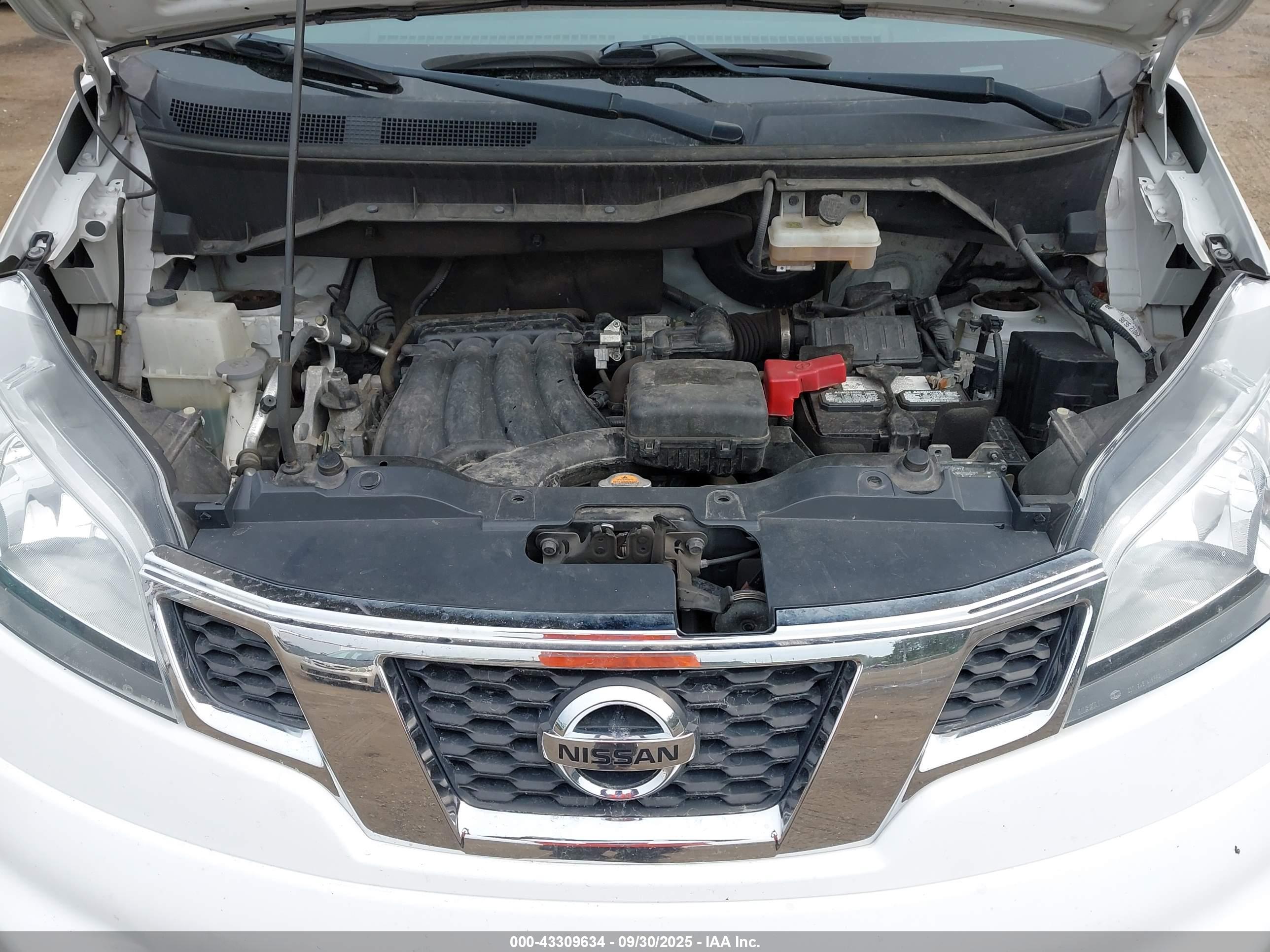 NISSAN NV200 image 10