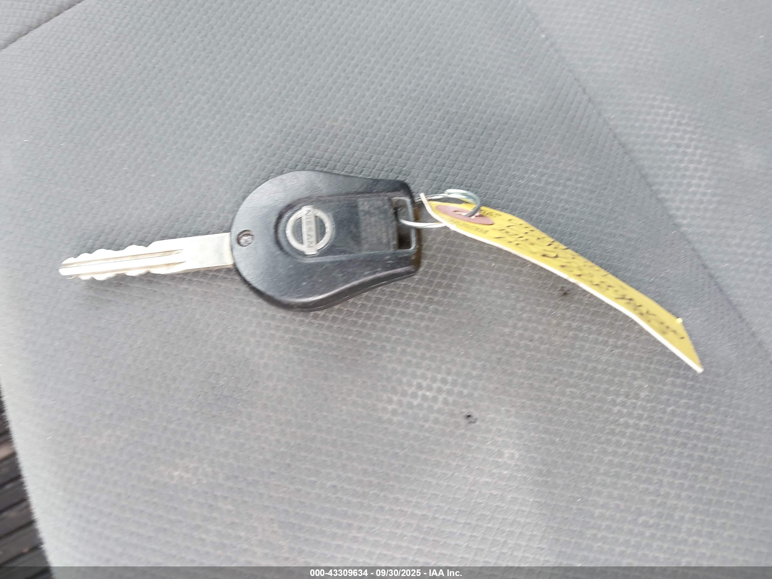 NISSAN NV200 image 11