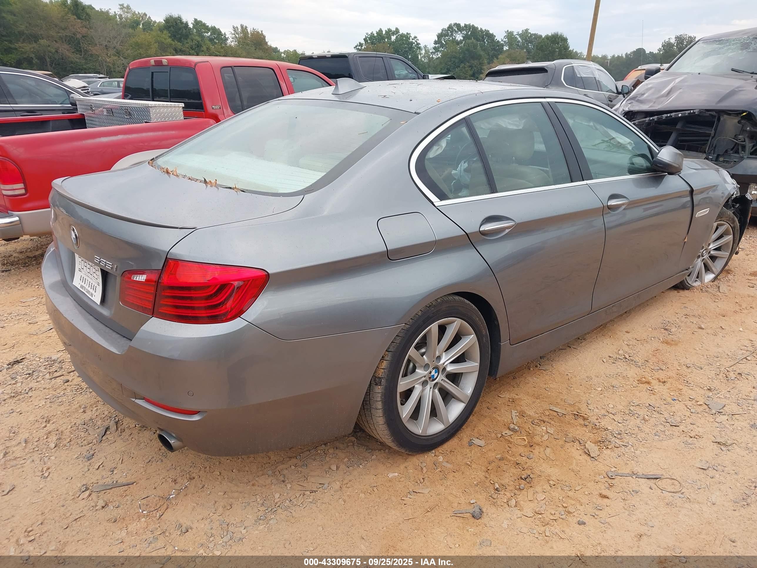 BMW 535I image 4