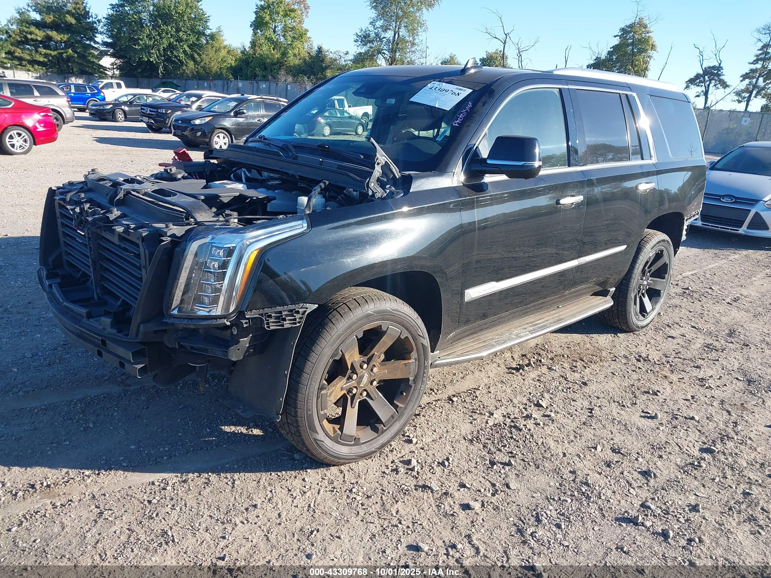 CADILLAC ESCALADE image 2