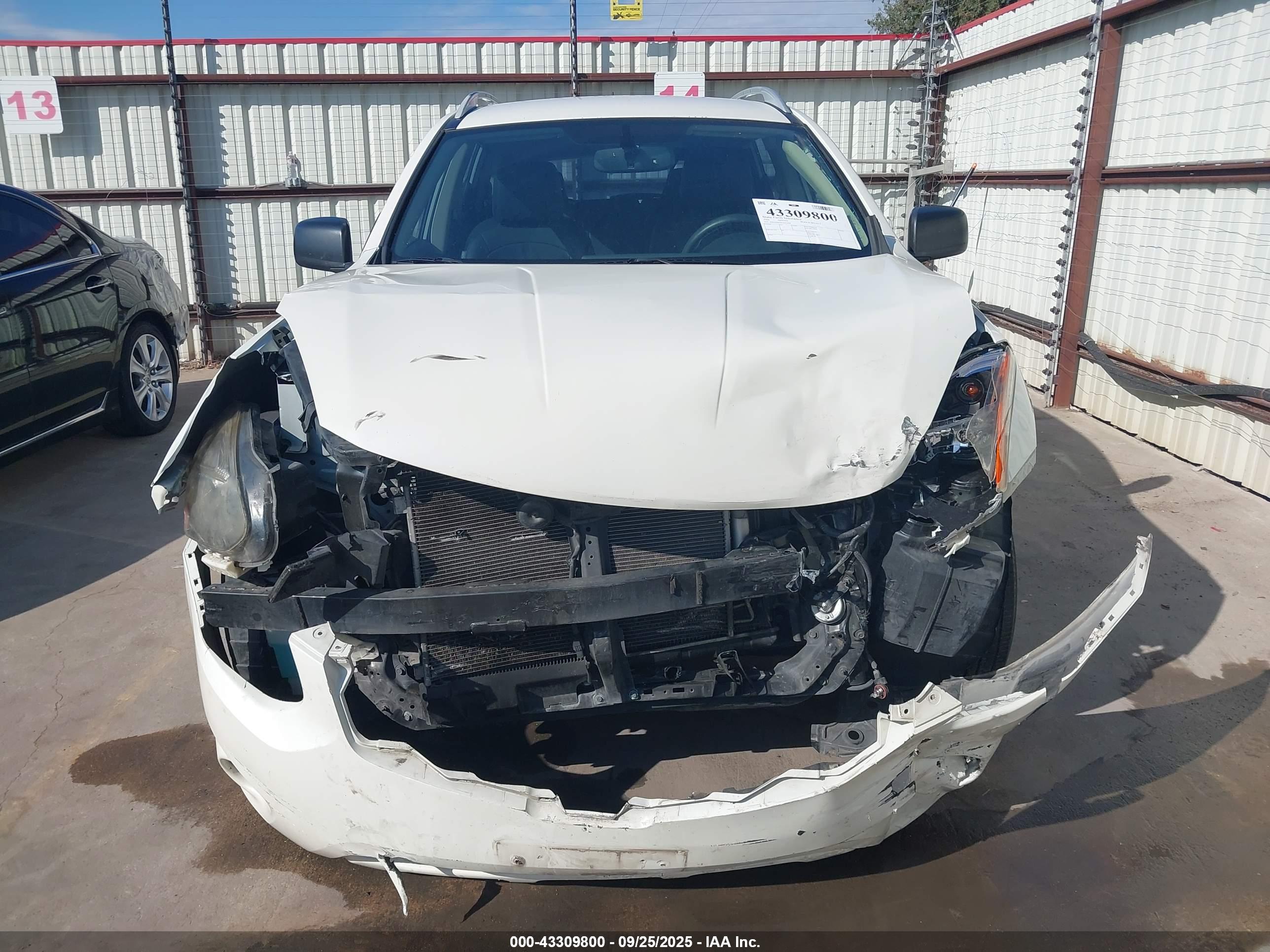 NISSAN ROGUE image 6