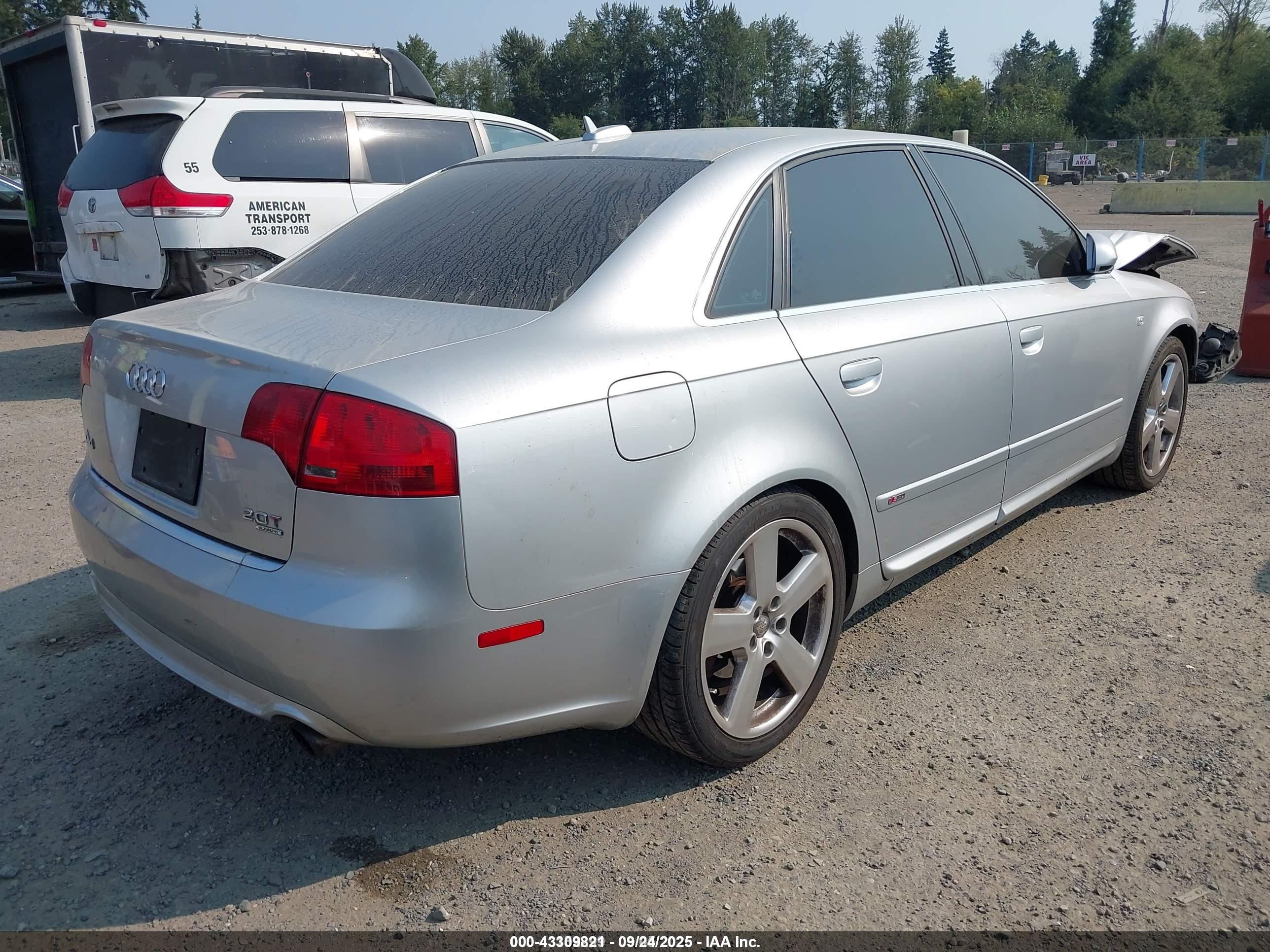 AUDI A4 image 4