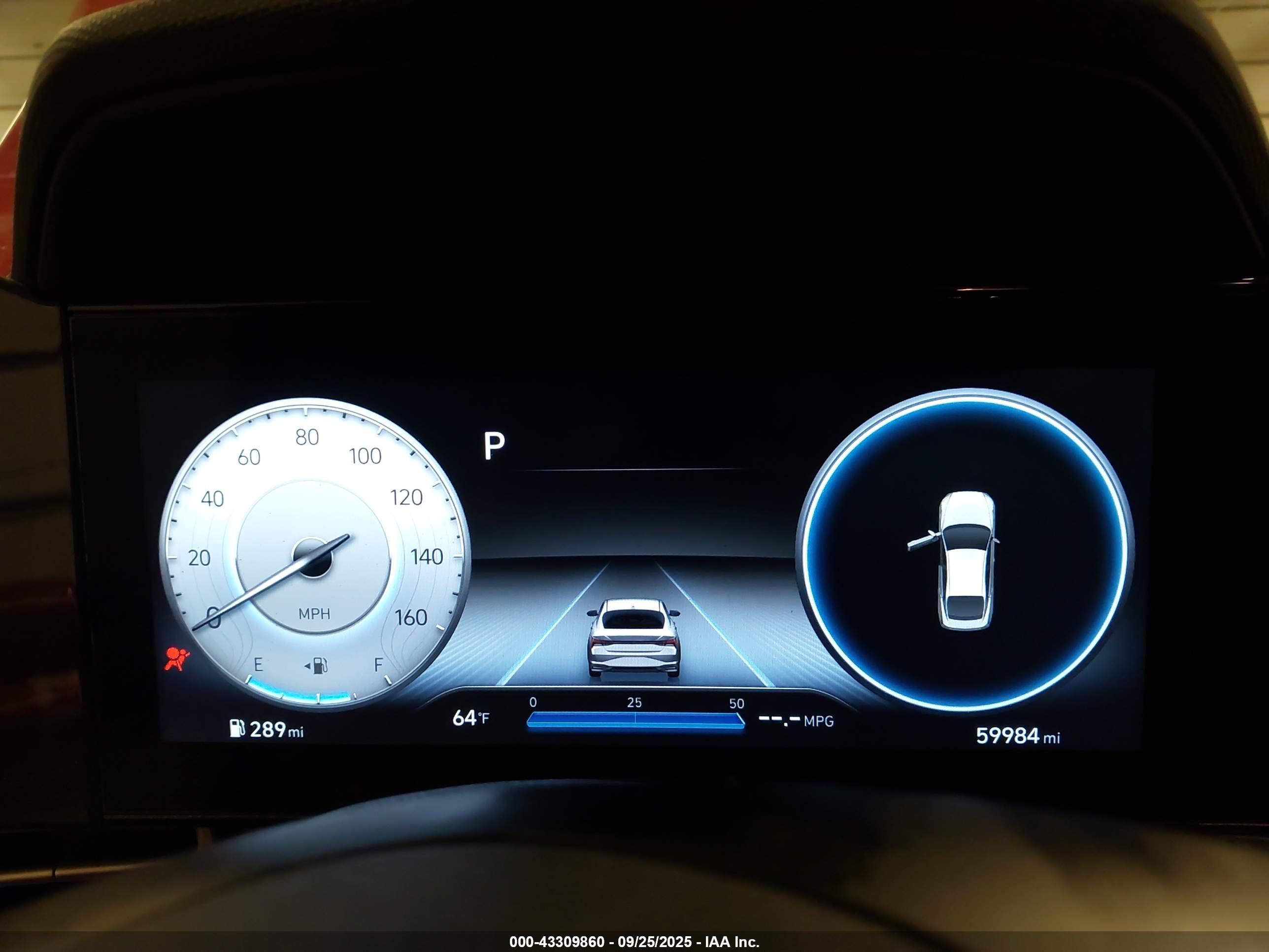 HYUNDAI ELANTRA image 7