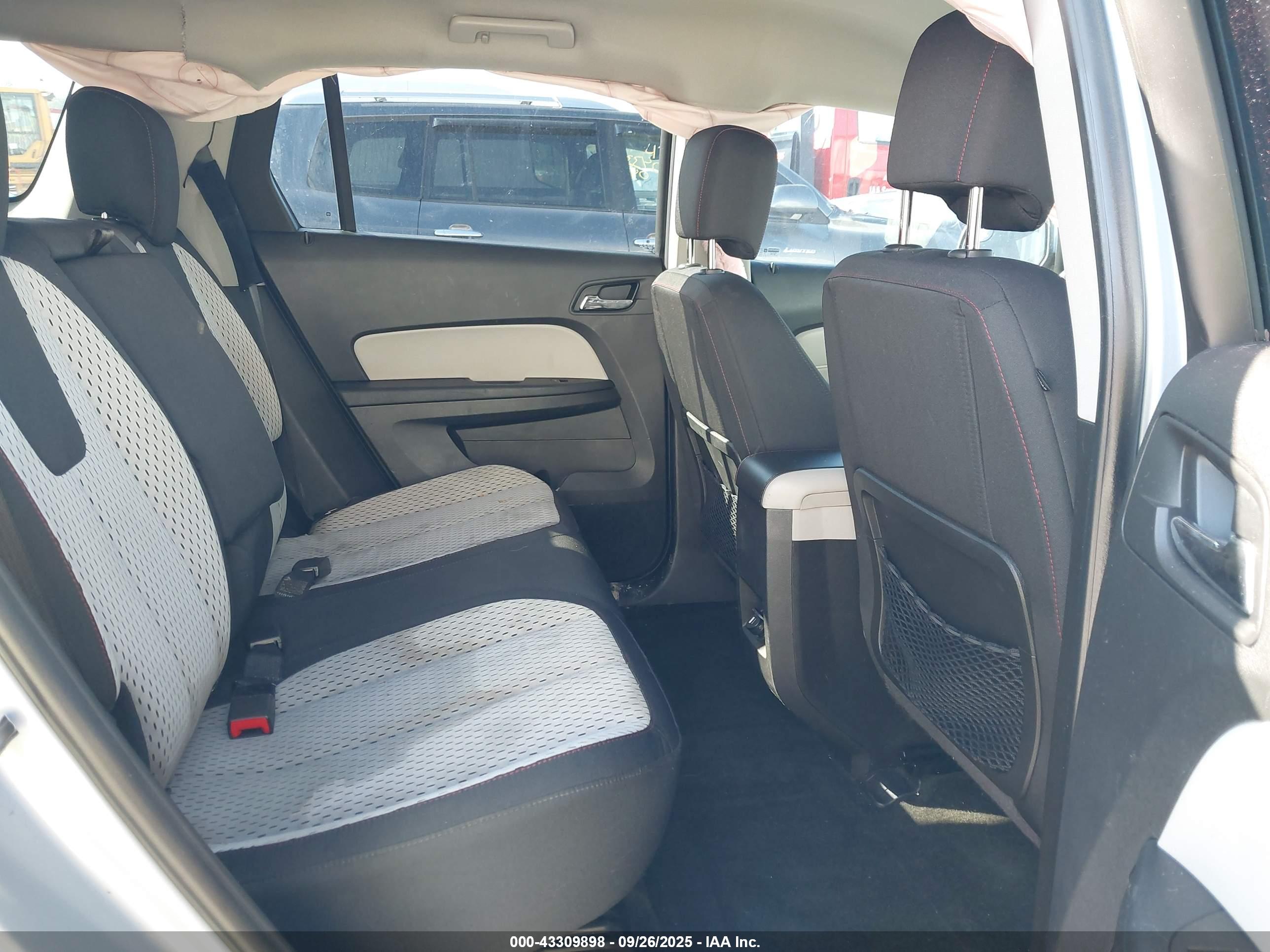 GMC TERRAIN image 8