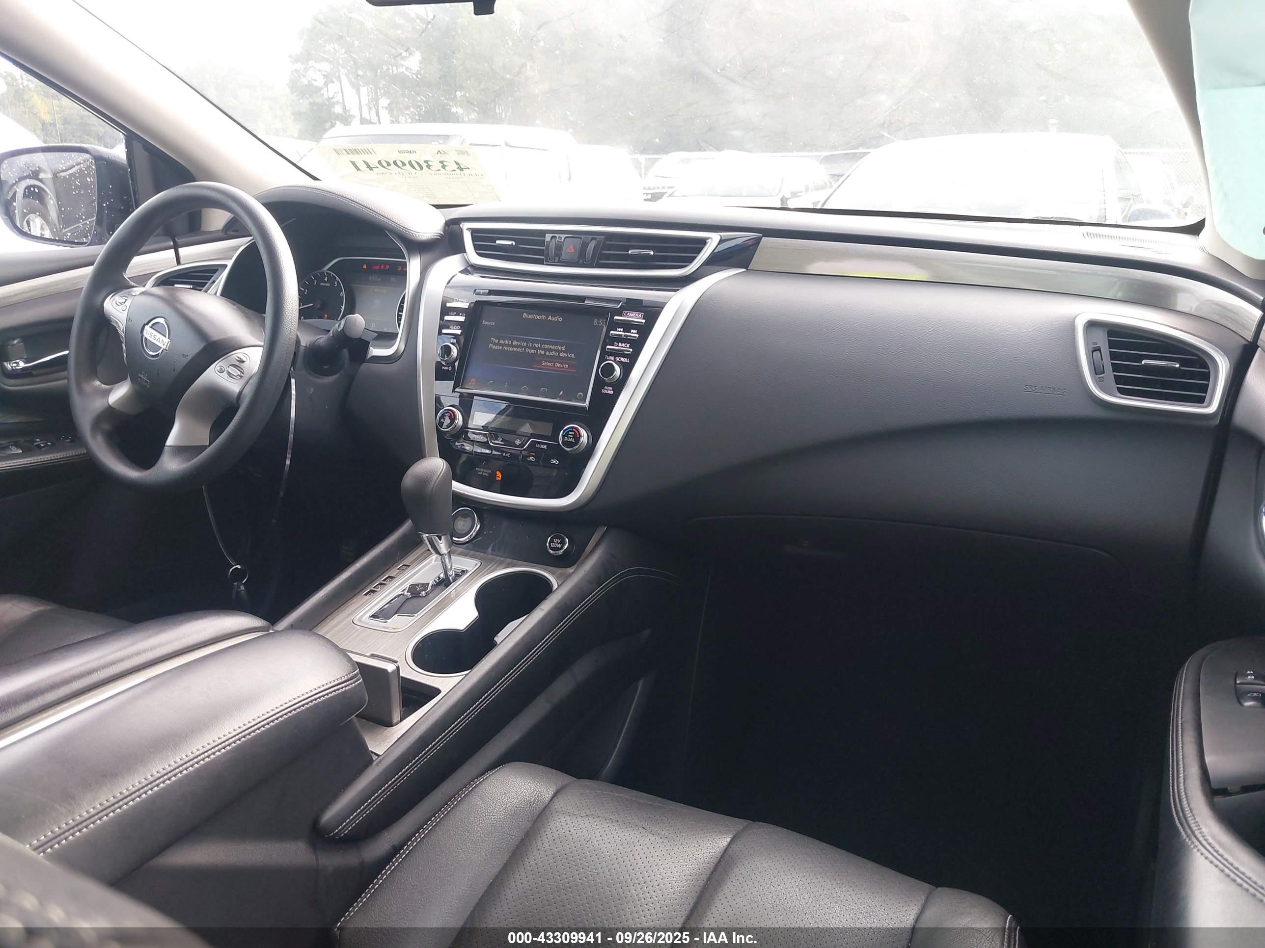 NISSAN MURANO image 5