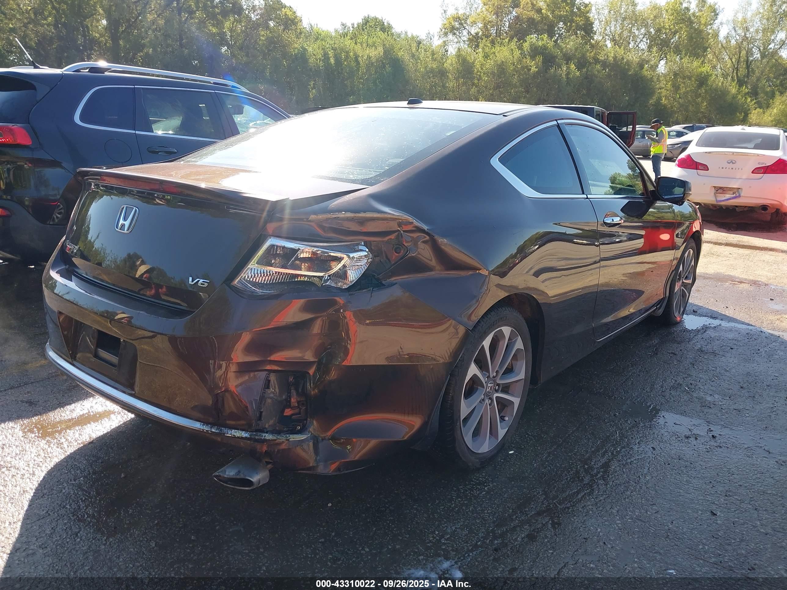 HONDA ACCORD image 4