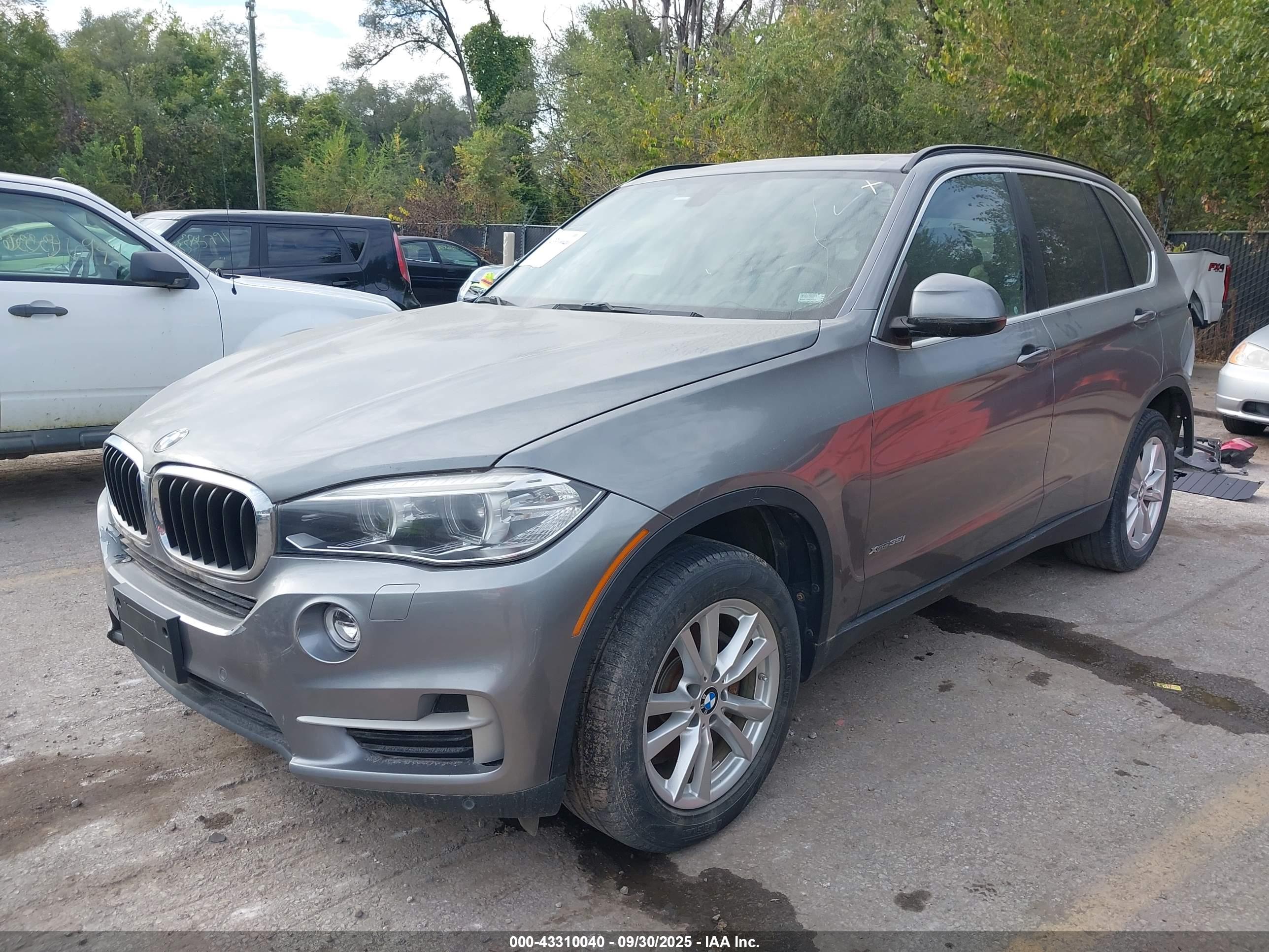 BMW X5 image 2