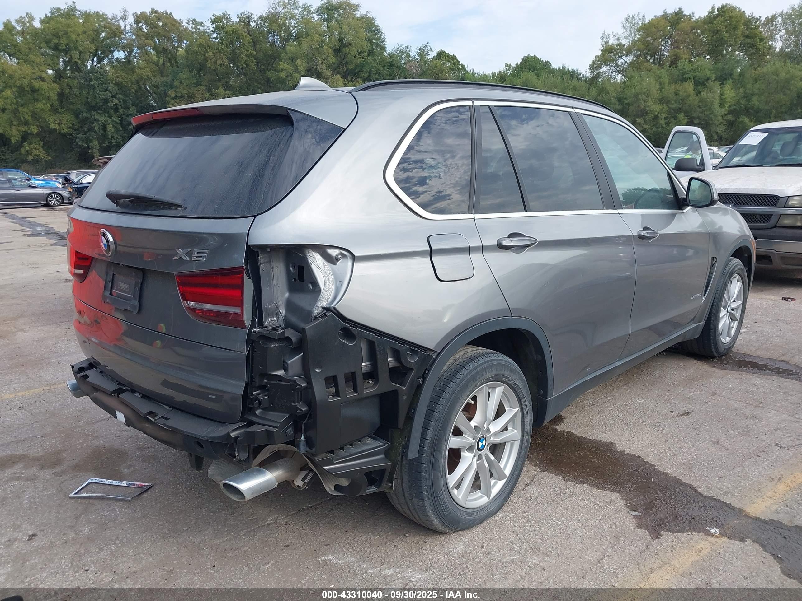 BMW X5 image 4