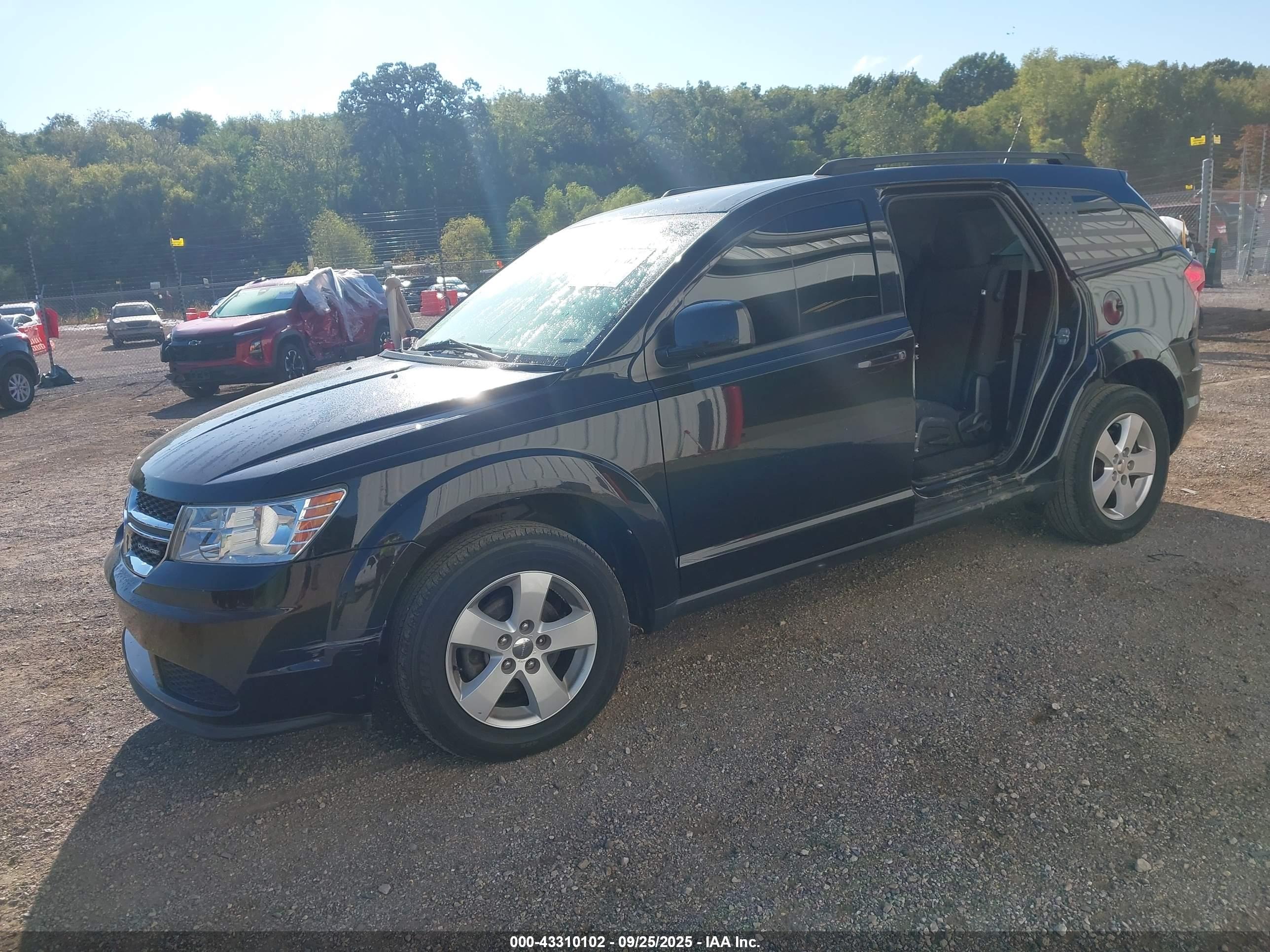 DODGE JOURNEY image 2
