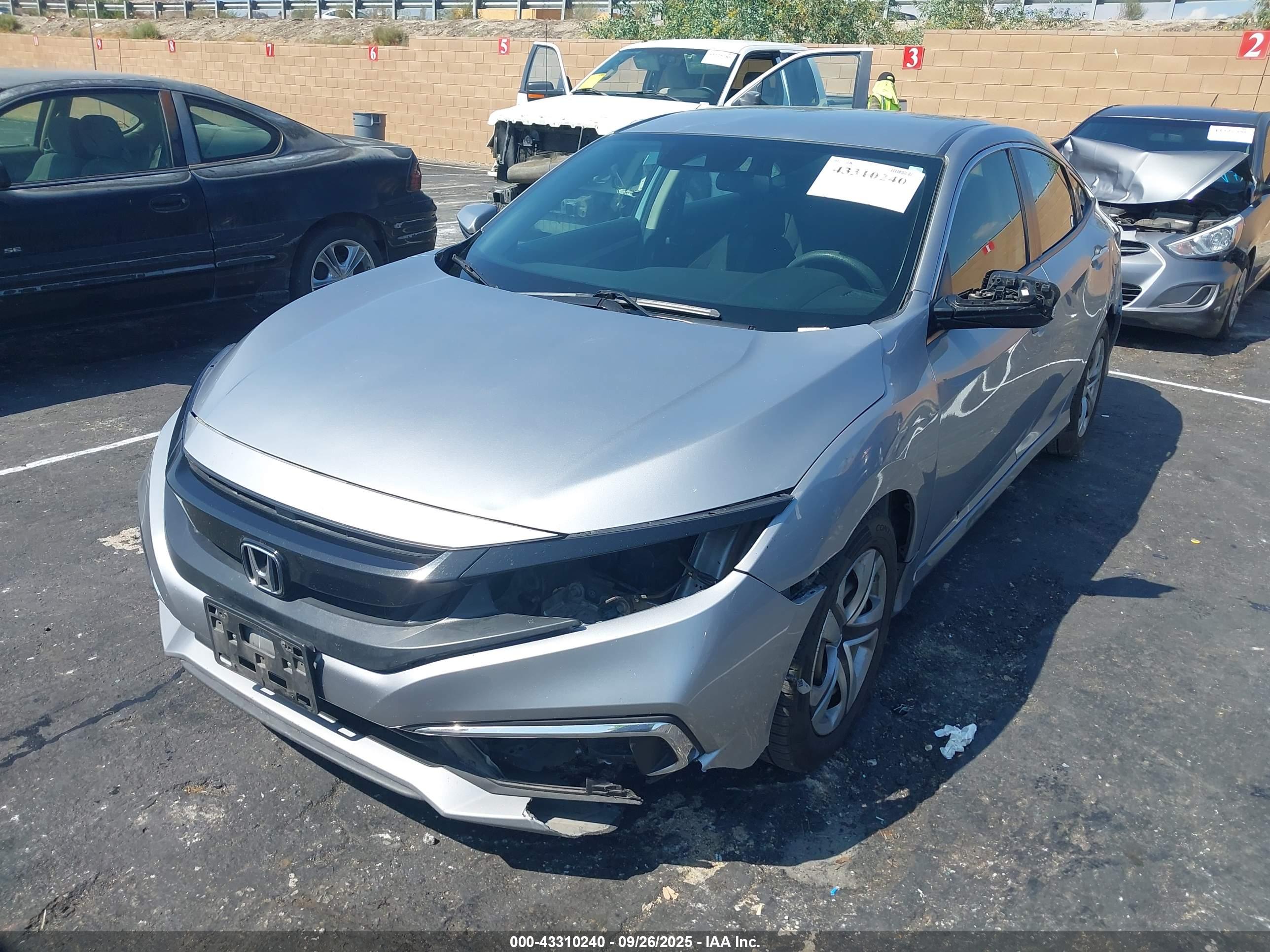 HONDA CIVIC image 2