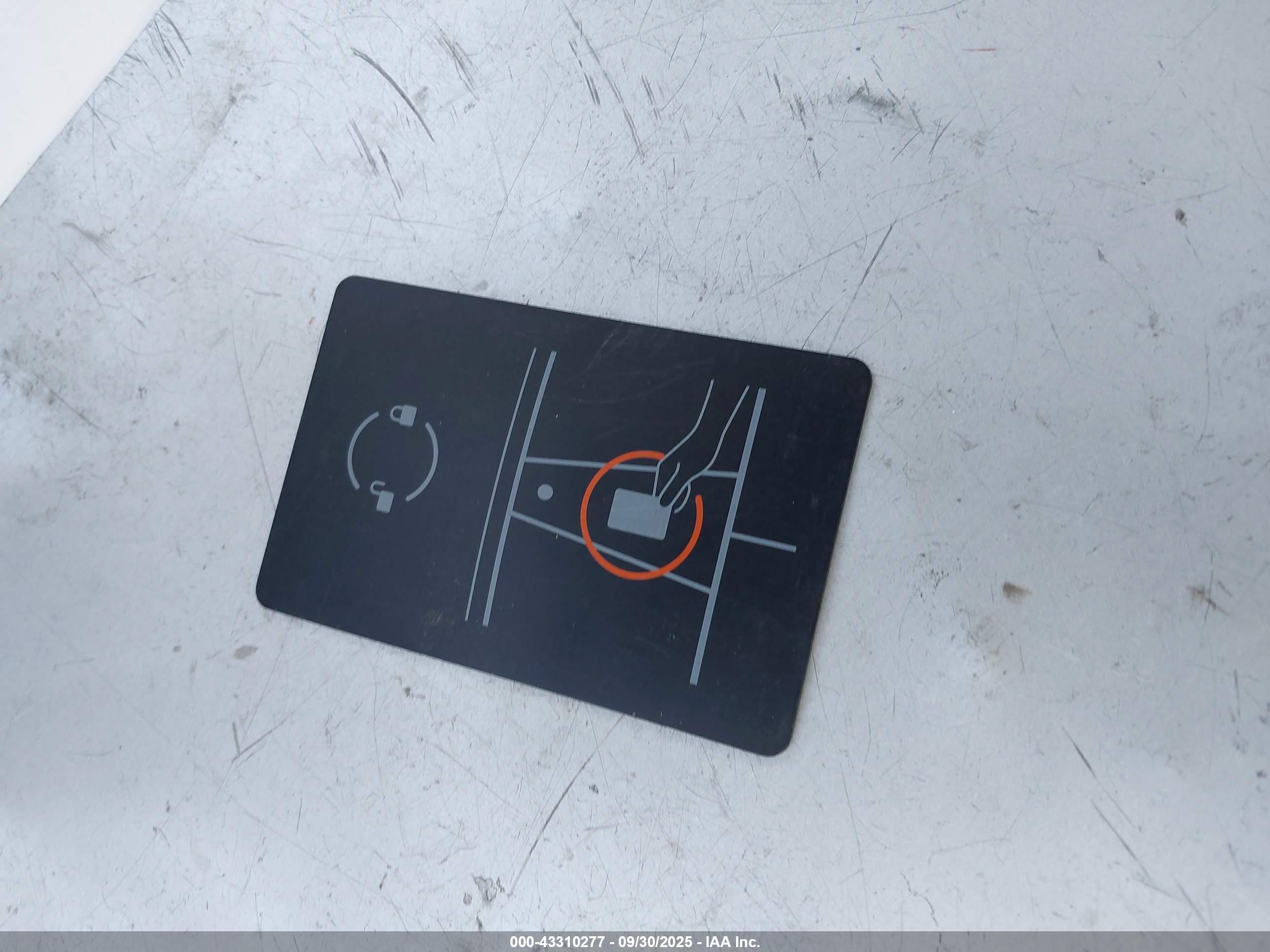 TESLA MODEL image 11