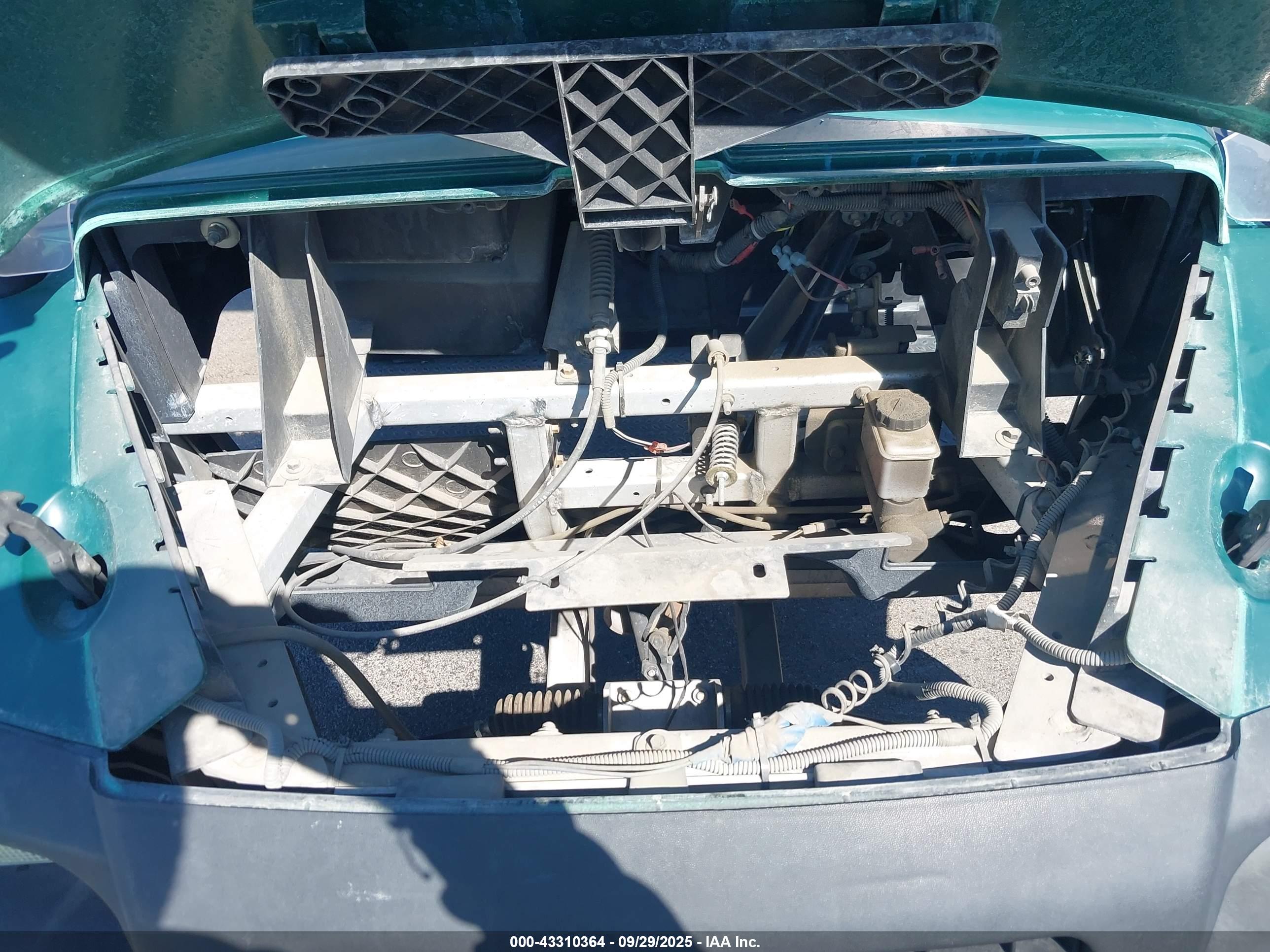 CLUB CAR image 10