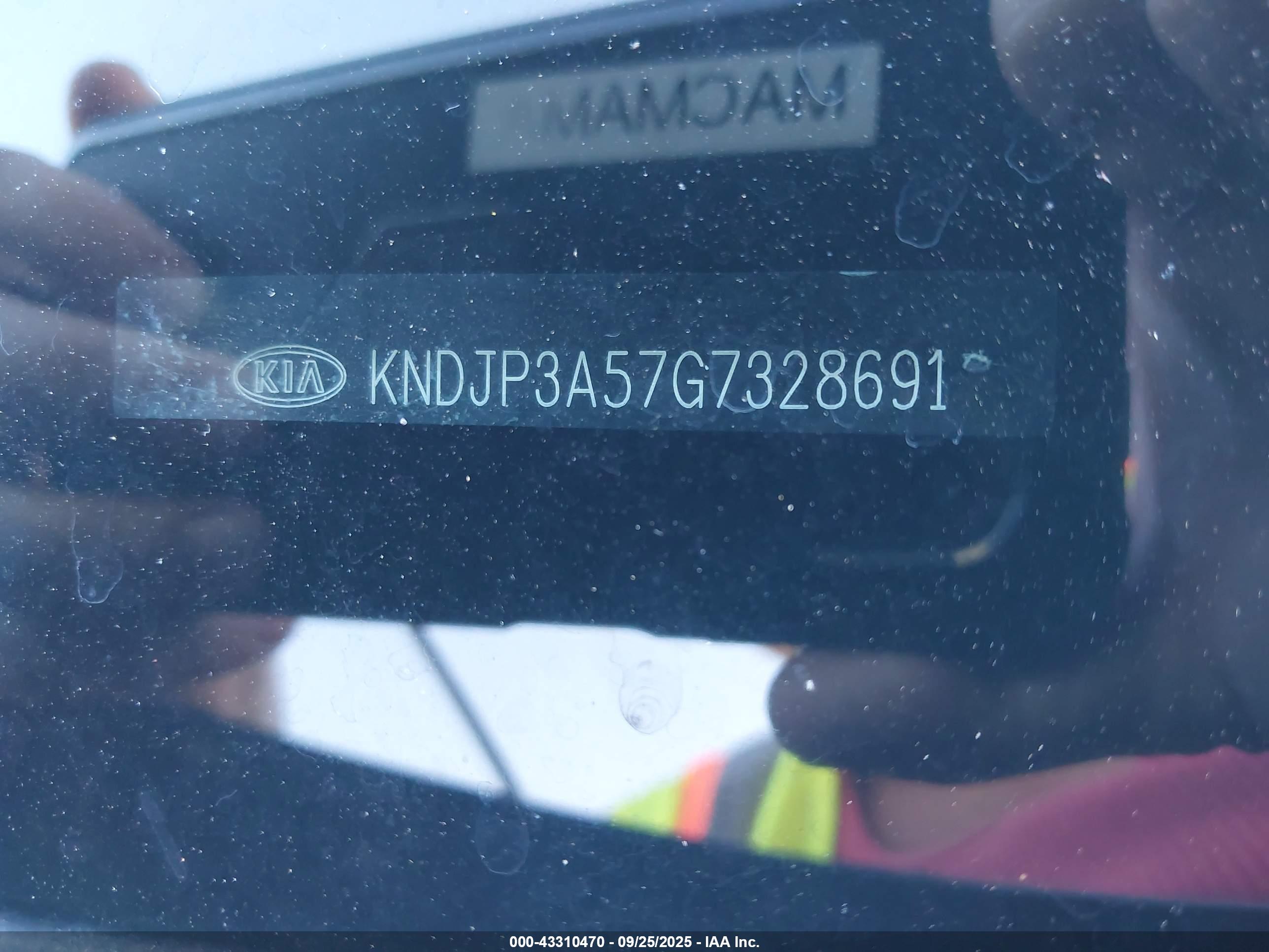 KIA SOUL image 9