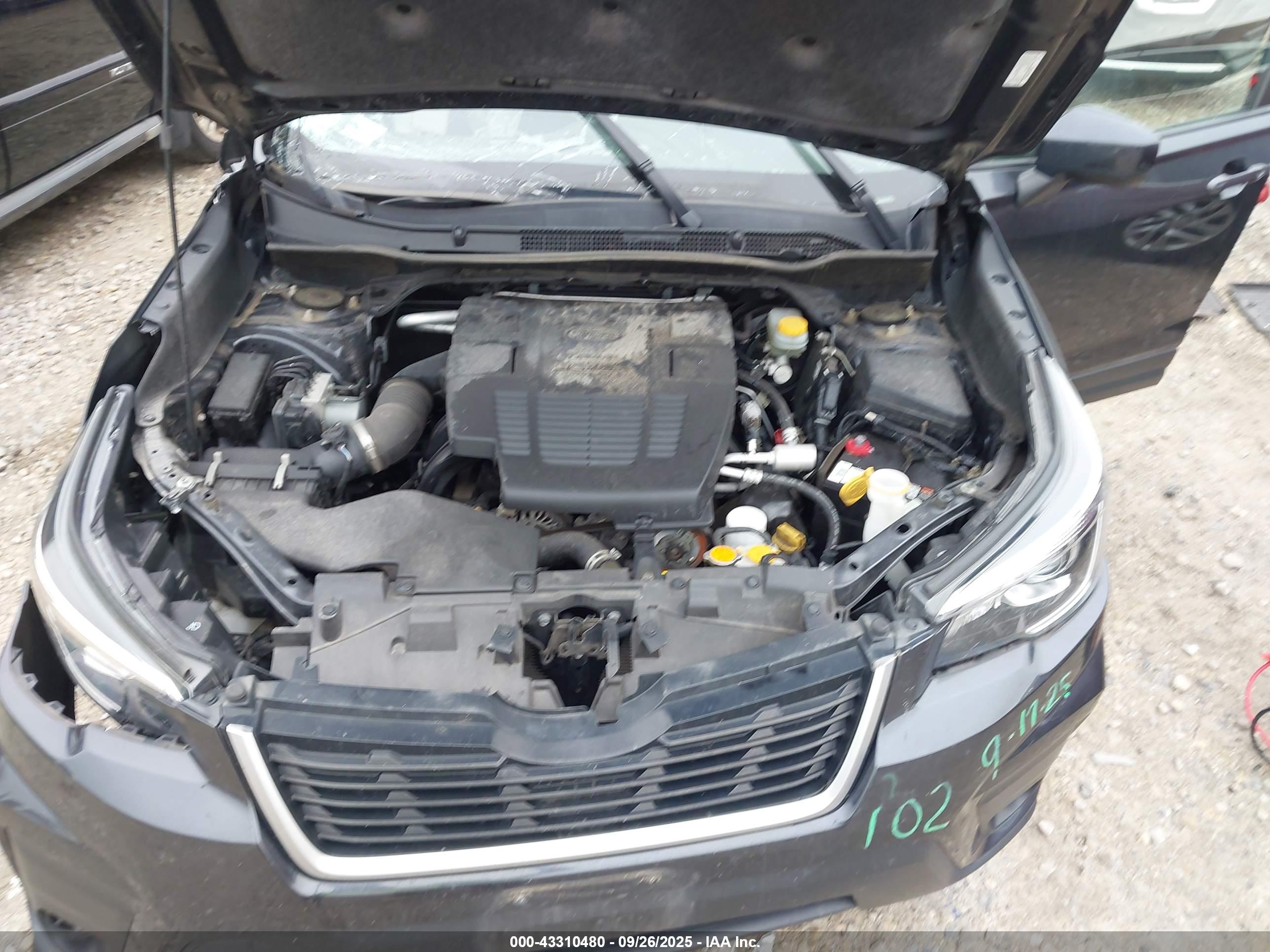 SUBARU FORESTER image 10