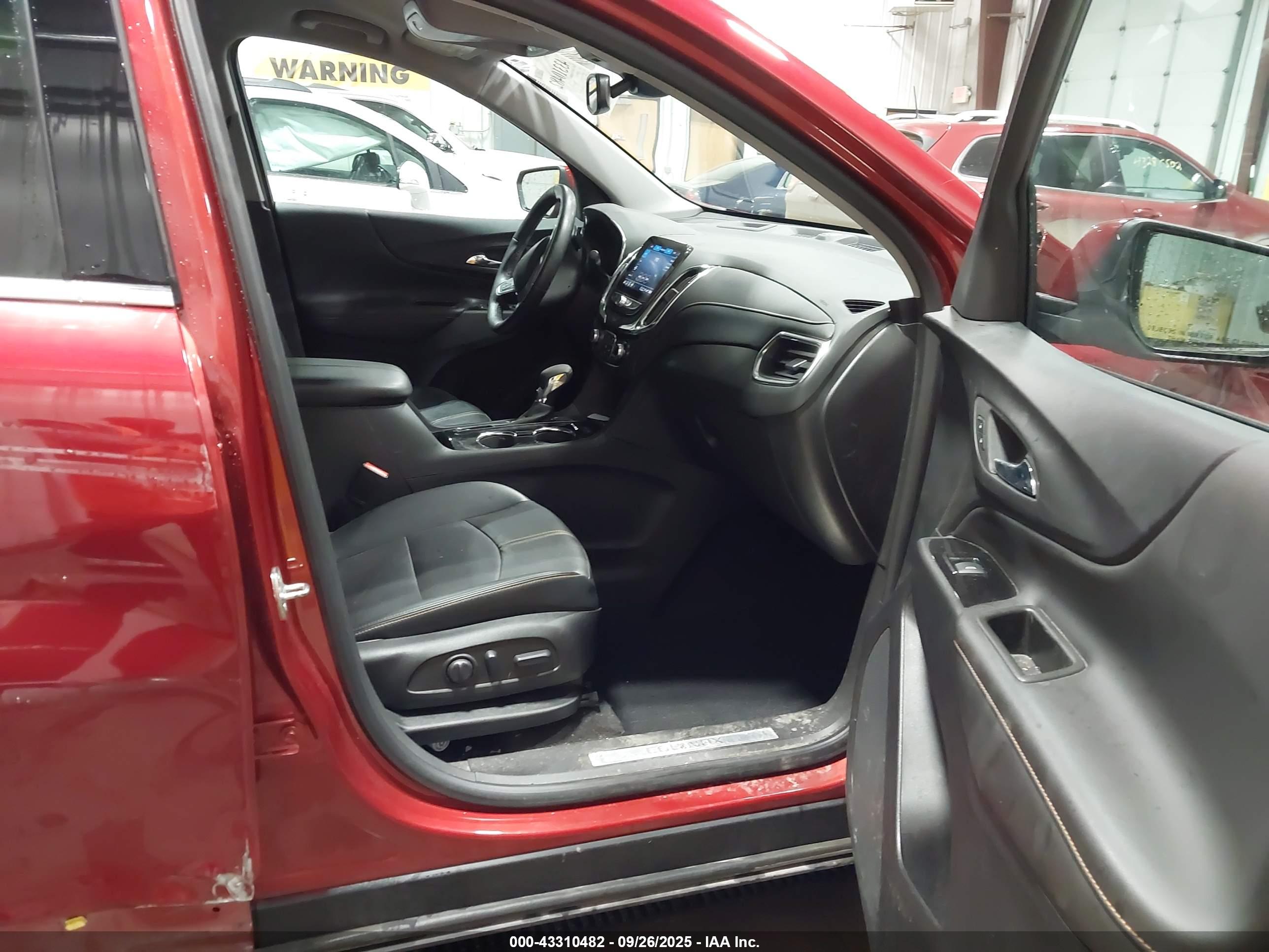 CHEVROLET EQUINOX image 5