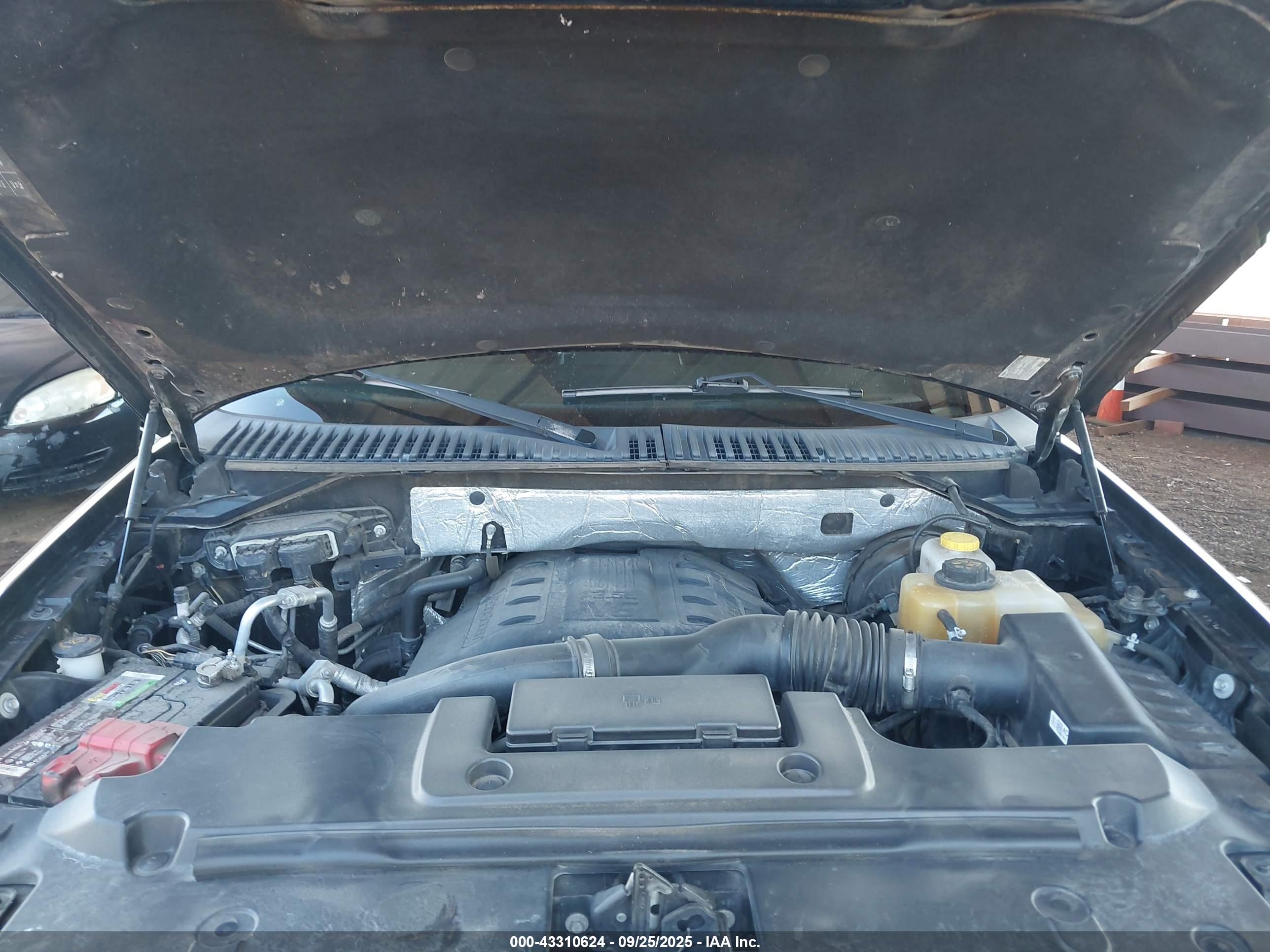 FORD EXPEDITION image 10