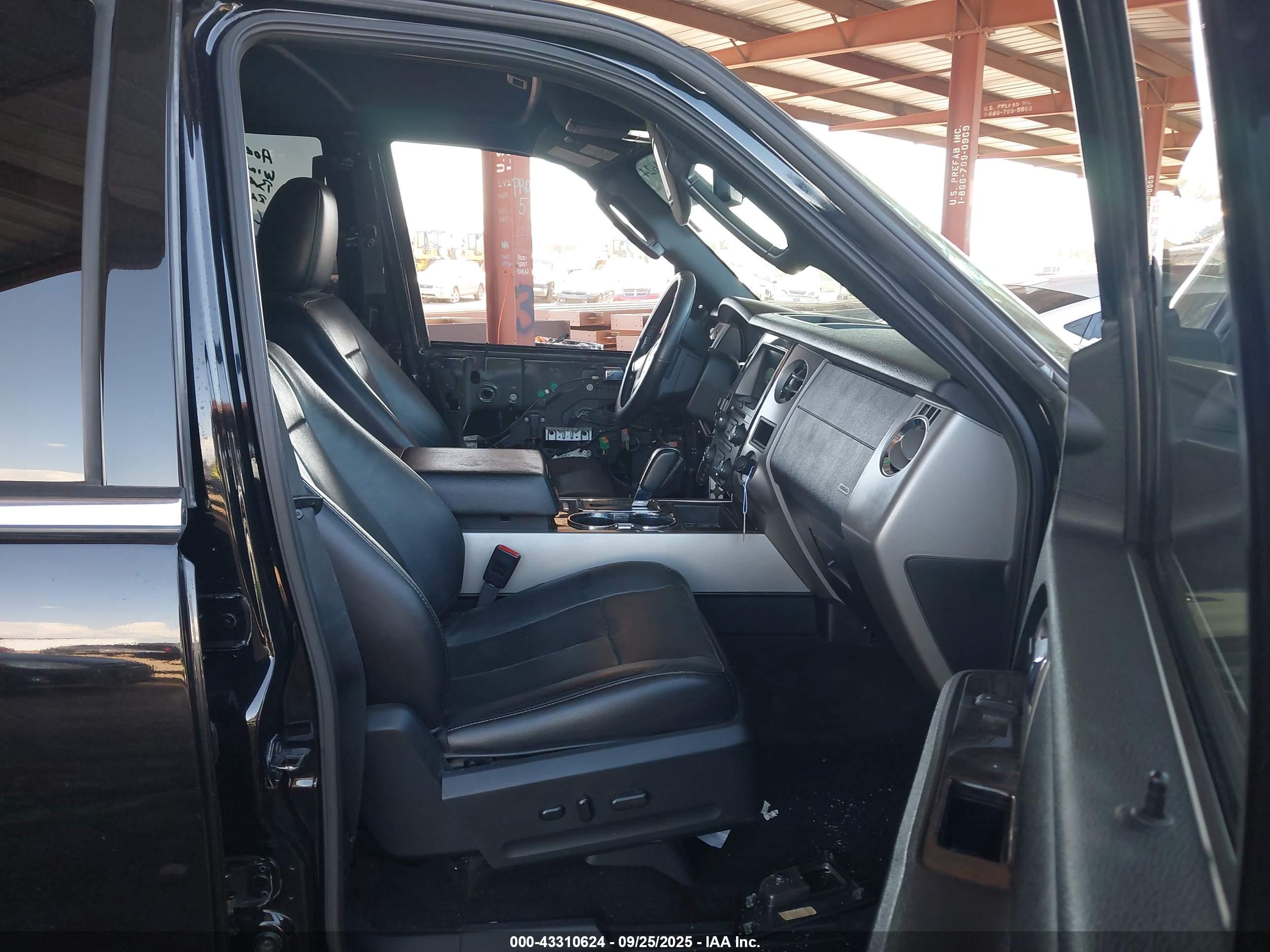 FORD EXPEDITION image 5