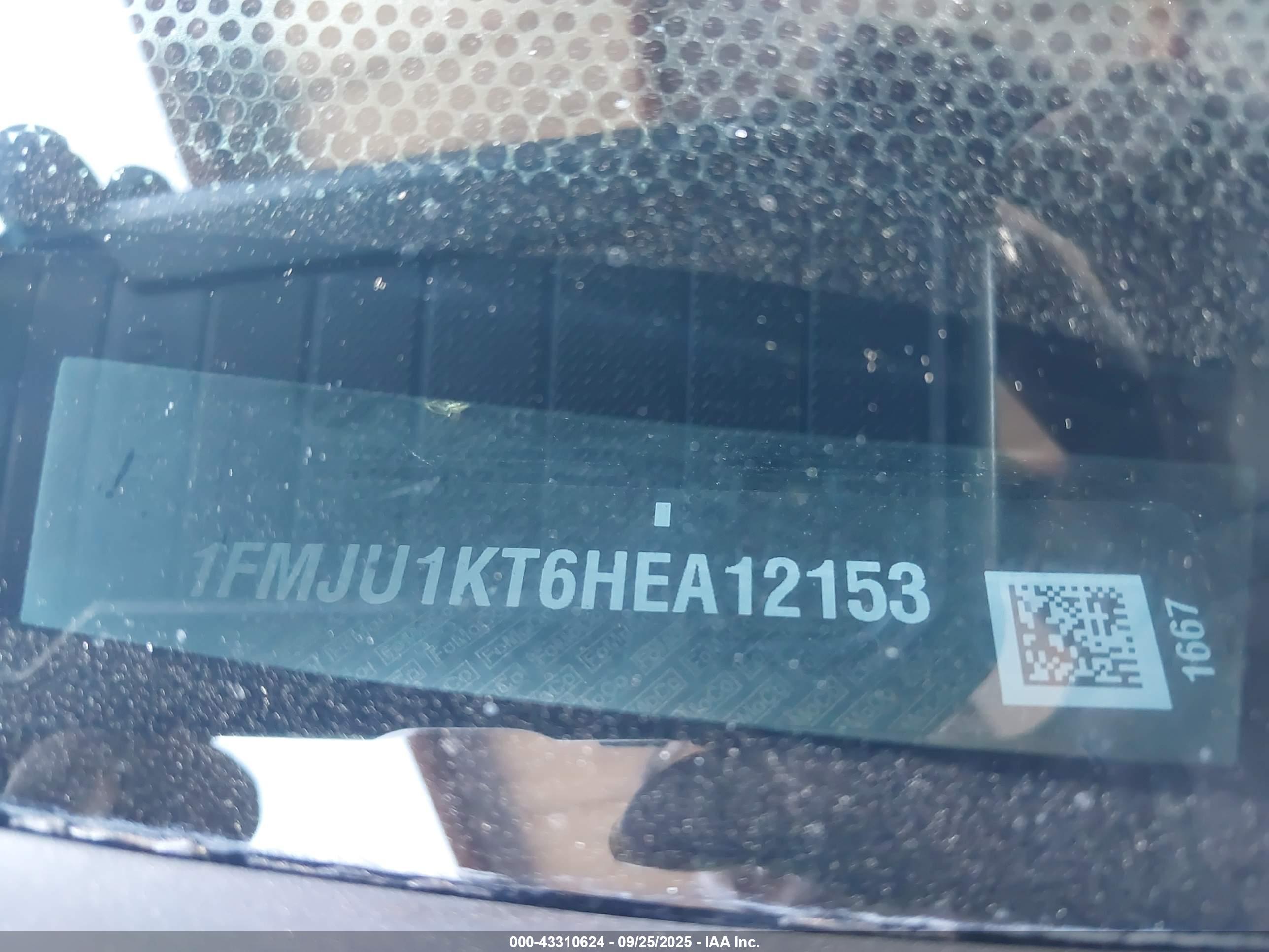 FORD EXPEDITION image 9