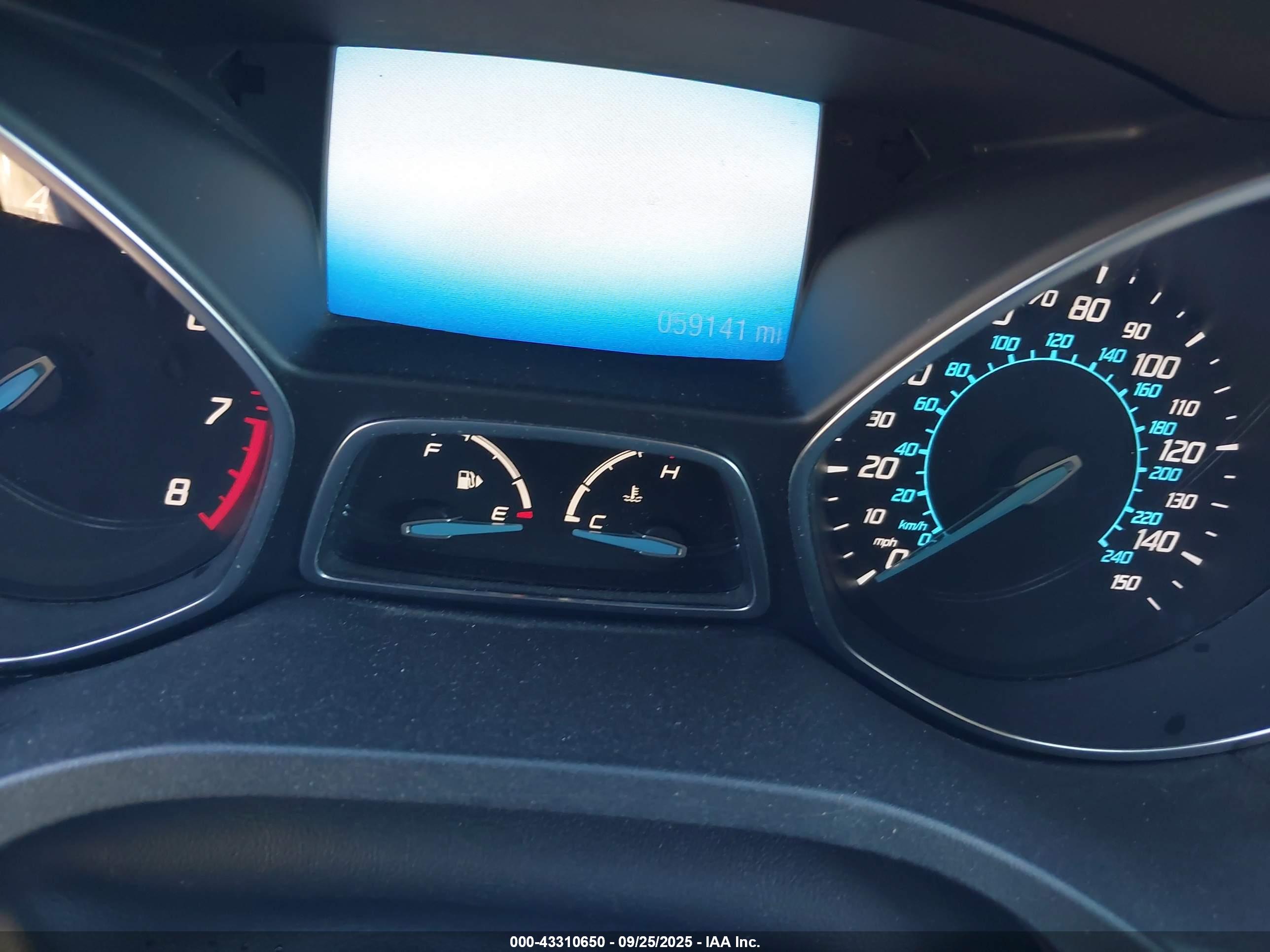 FORD ESCAPE image 7