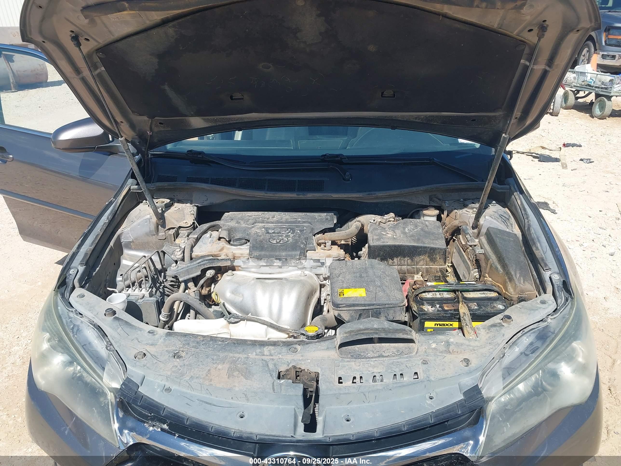 TOYOTA CAMRY image 10